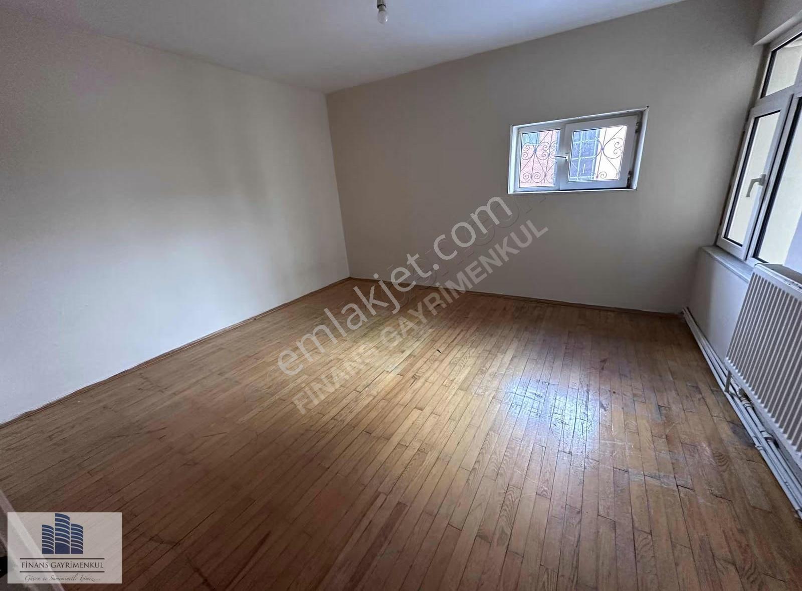 Öğretmen Akademisine Yakın Çarşı Merkezde 3+1 Kiralık Daire - Görsel 6