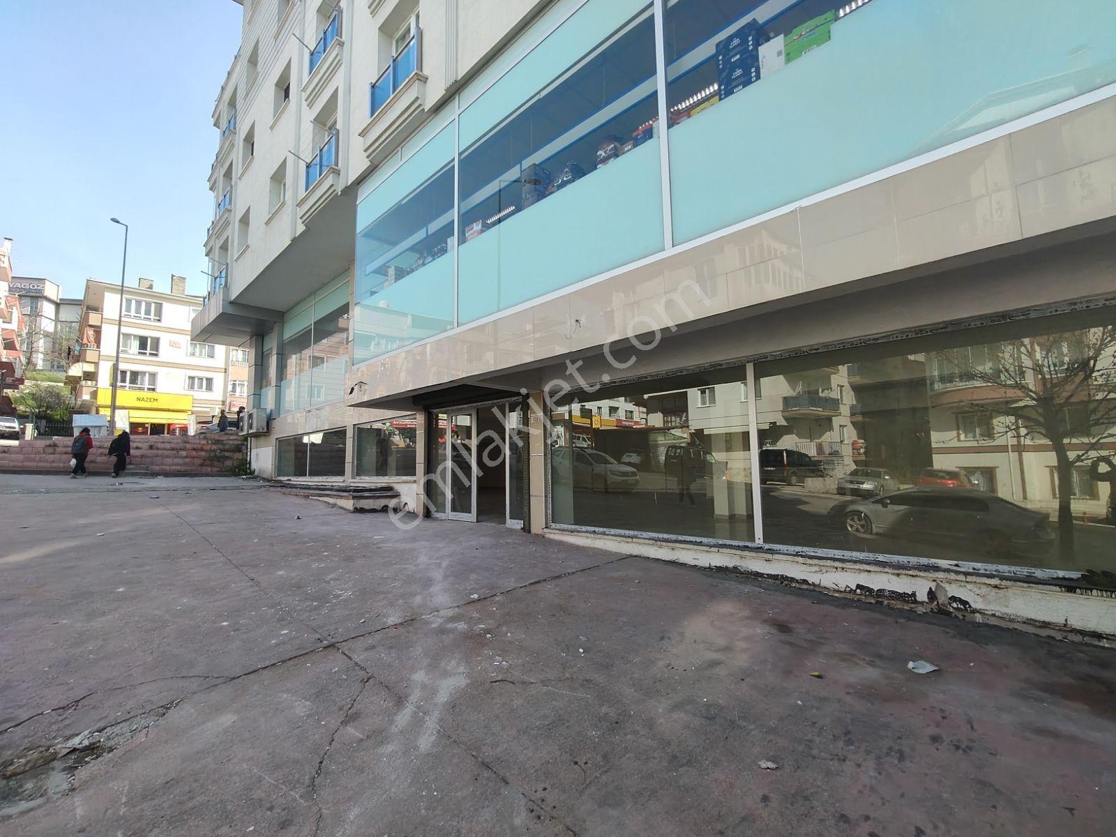 Kiralık,ulubatlı Hasan Cad.18 Mt Cepheli, İçi 225 M2,önü 125m2 - Görsel 9