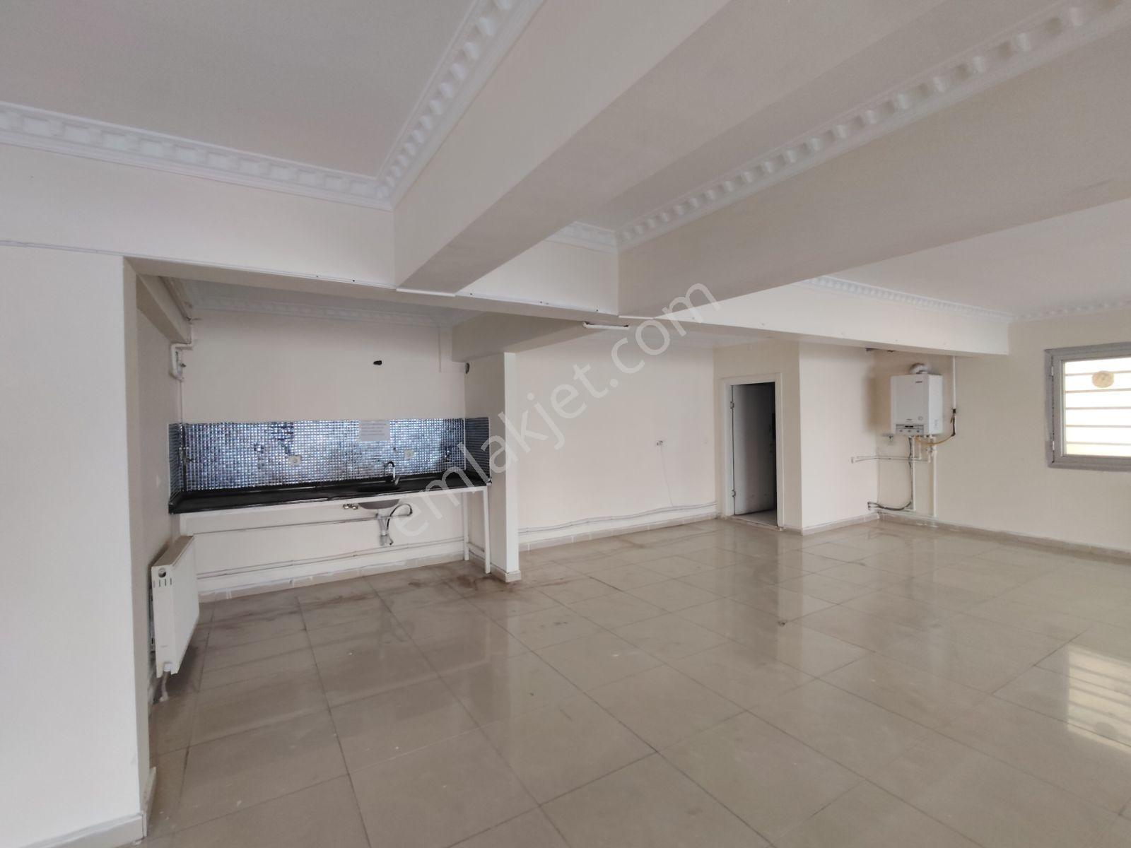 Kiralık,ulubatlı Hasan Cad.18 Mt Cepheli, İçi 225 M2,önü 125m2 - Görsel 11