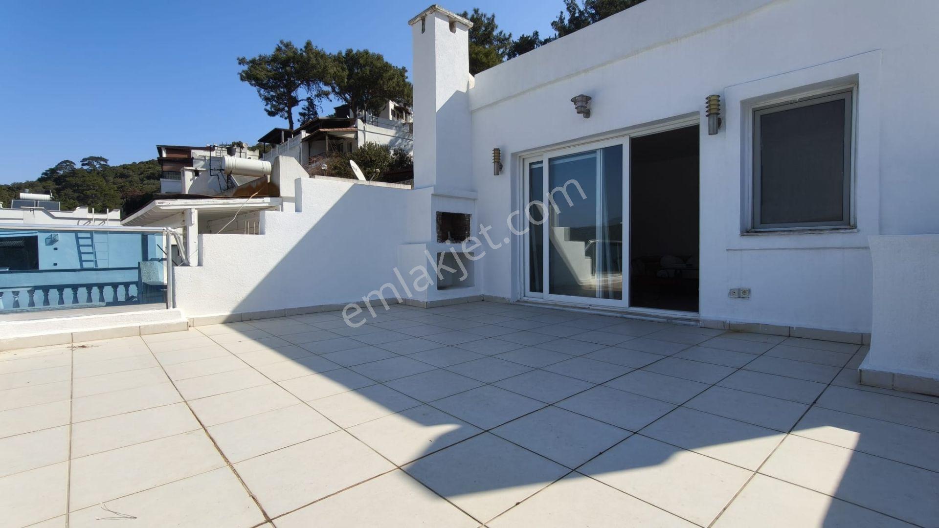 Bodrum Torba Satılık Deniz Manzaralı Kapalı Garaj Tripleks Villa - Görsel 23