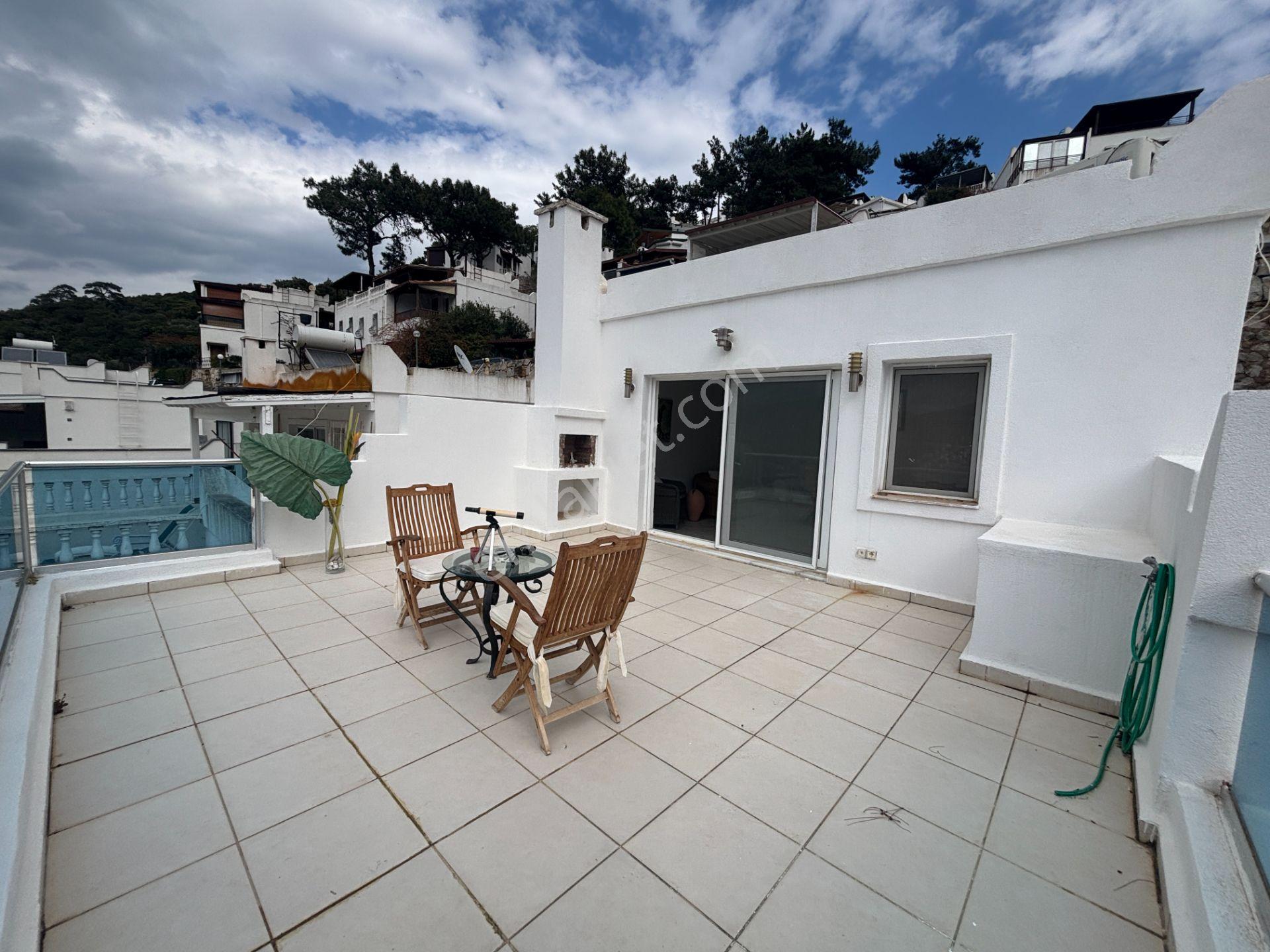 Bodrum Torba Satılık Deniz Manzaralı Kapalı Garaj Tripleks Villa - Görsel 7