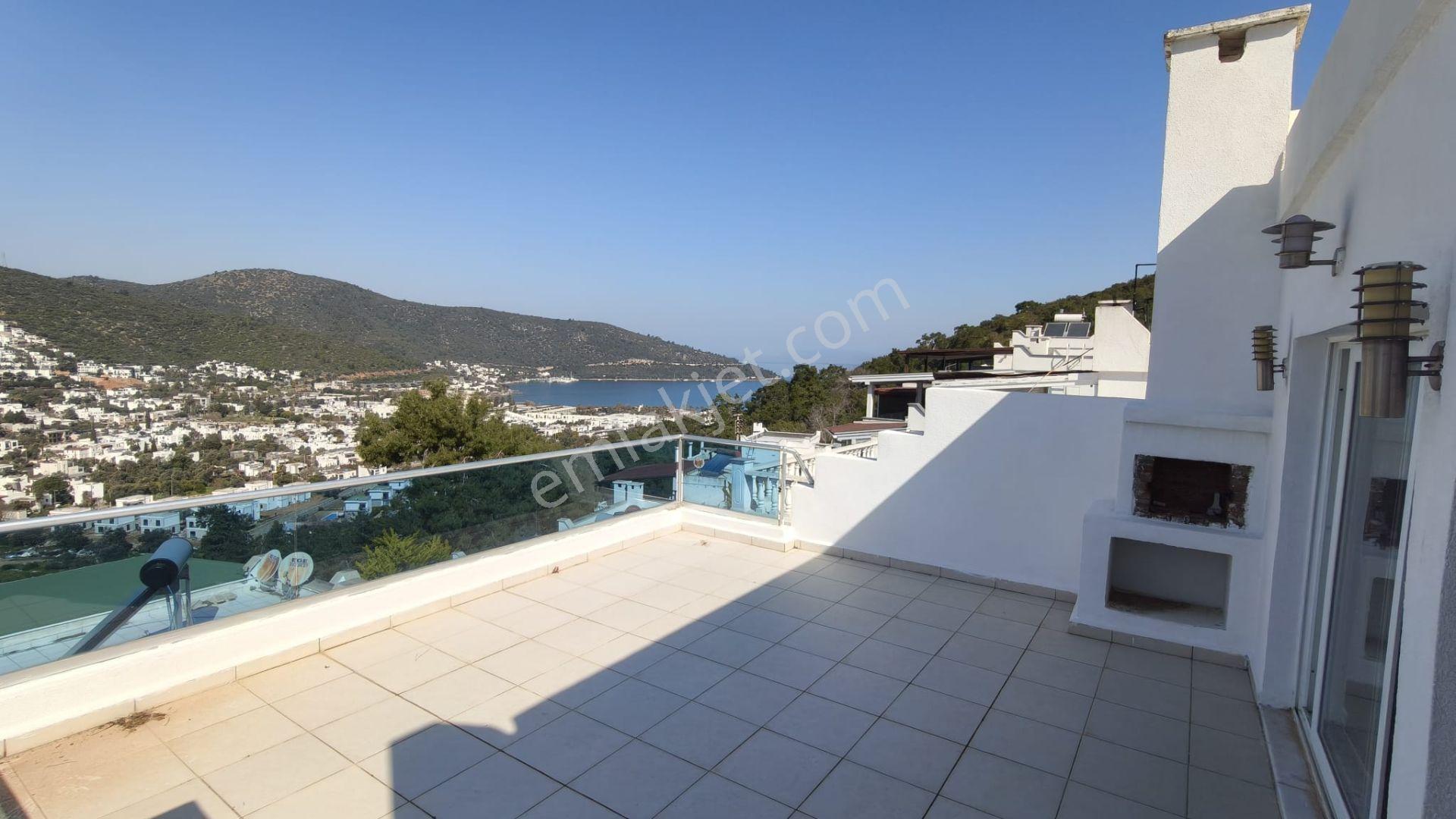 Bodrum Torba Satılık Deniz Manzaralı Kapalı Garaj Tripleks Villa - Görsel 3