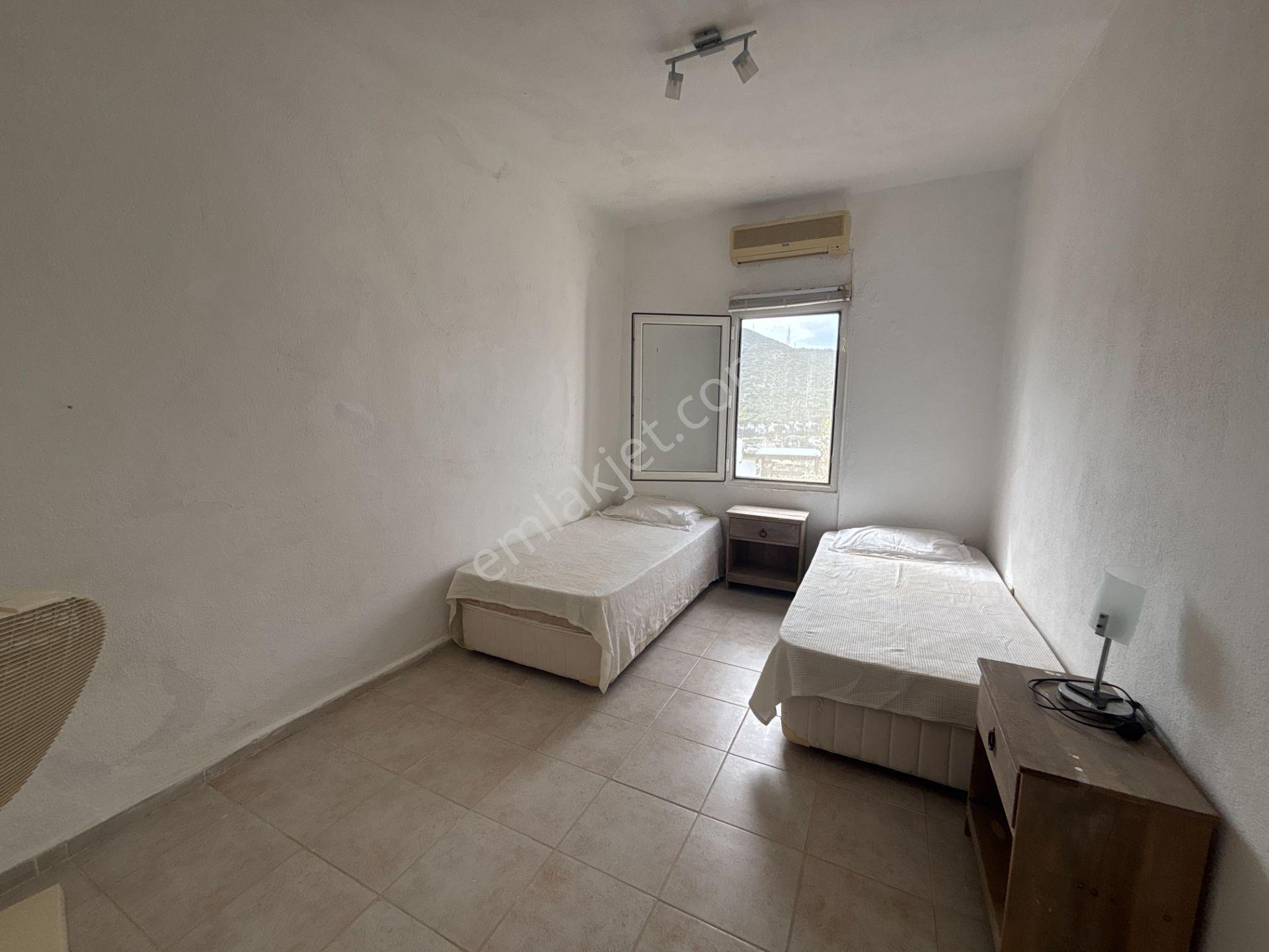 Bodrum Torba Satılık Deniz Manzaralı Kapalı Garaj Tripleks Villa - Görsel 14