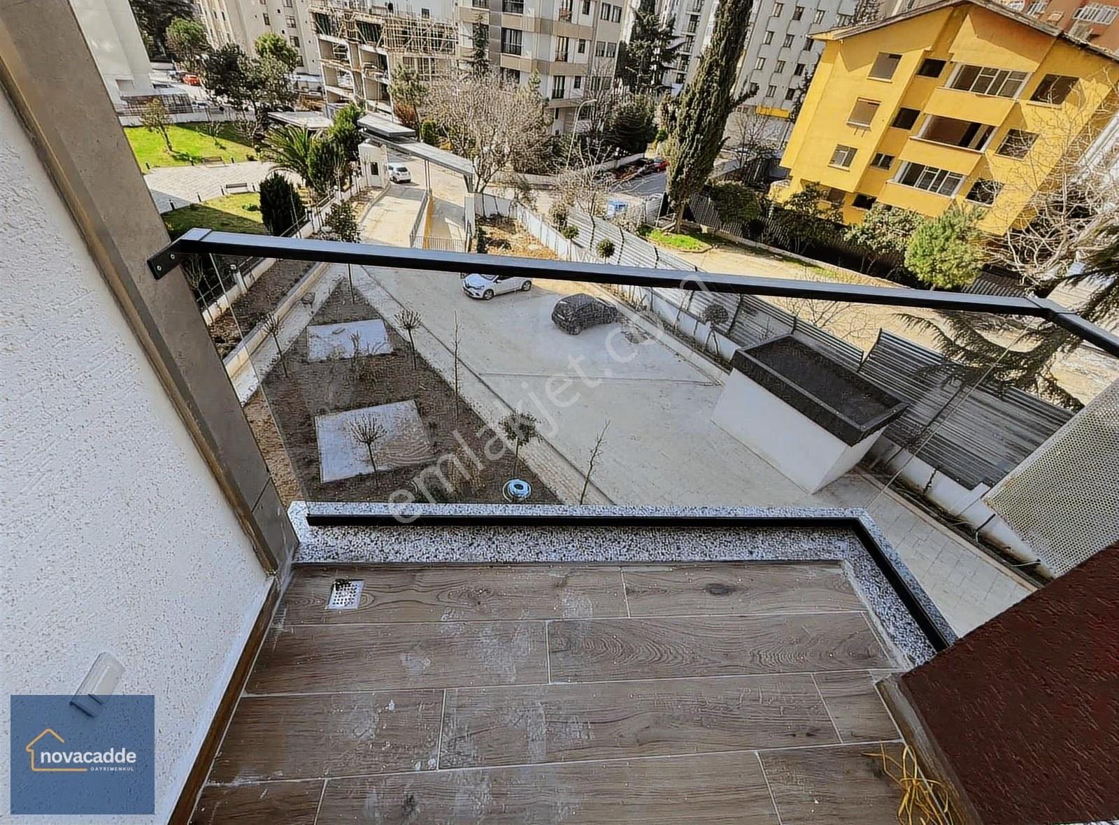 Bostancı Modern Sitesinde,balkonlu,geniş 2+1 Satılık Sıfır Daire - Görsel 9