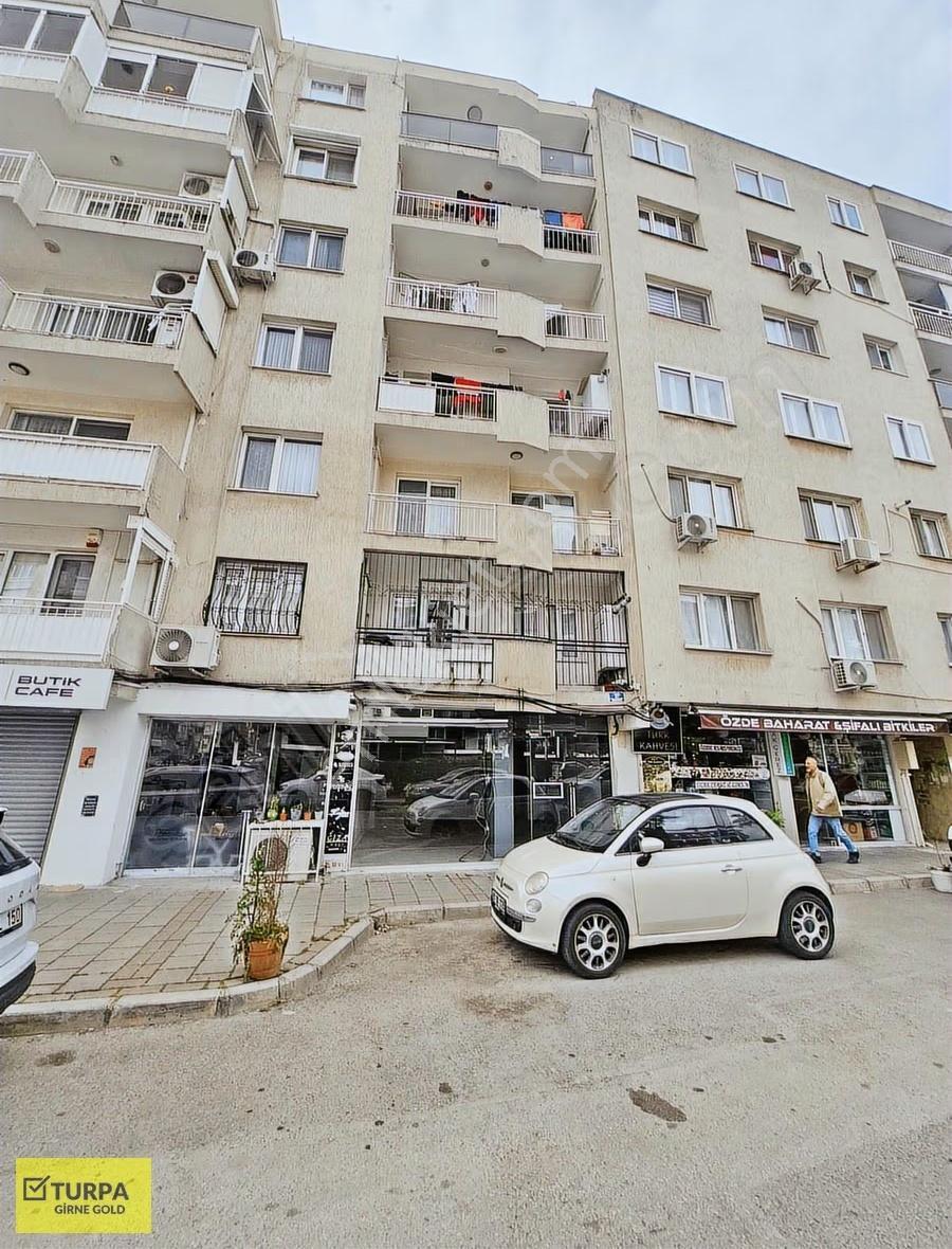 Karşıyaka-nergiz İzban Sevgi Yolu Üzerinde Kiralık Dükkan