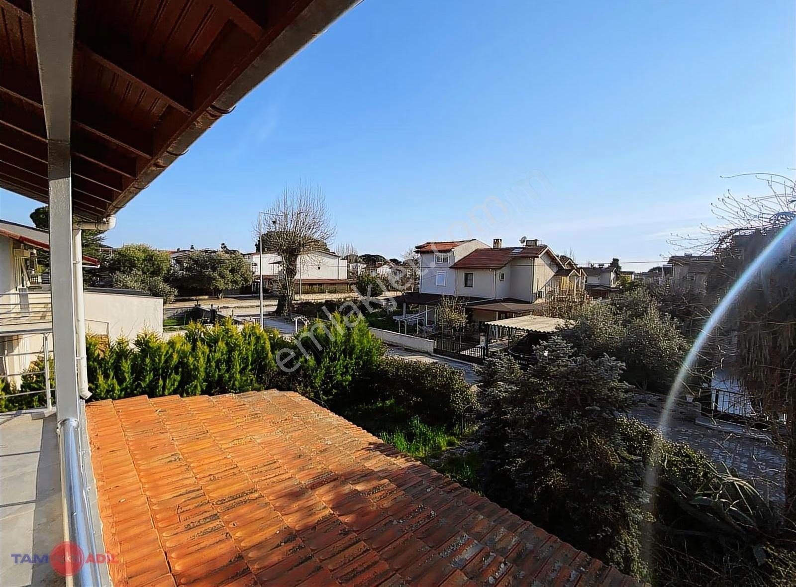 Denize 200m Salihleraltı'nda Tadilatlı Geniş Bahçeli Rüya Villa - Görsel 23