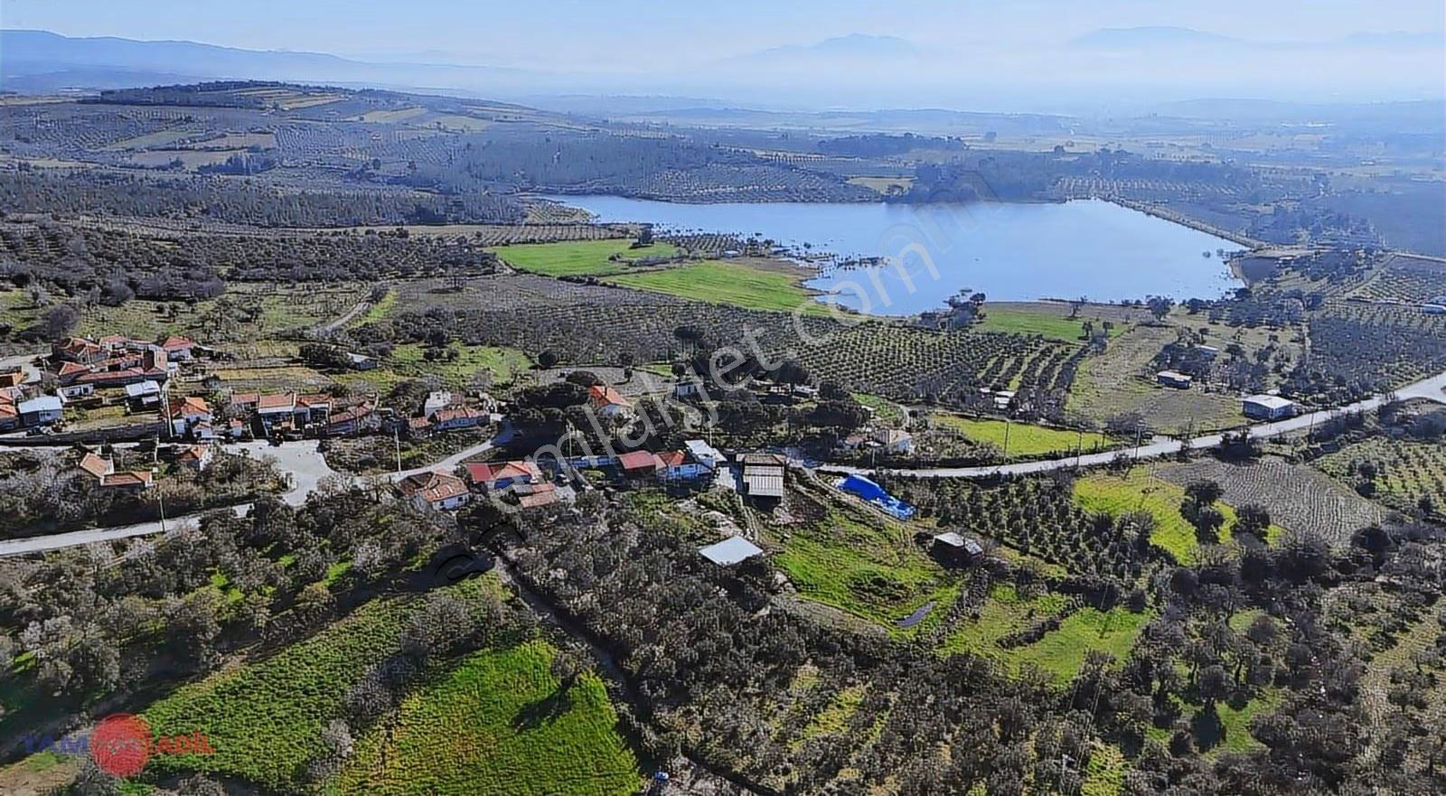 Bergama Yukarı Kırıklarda Köy İçi Satılık Arazi - Görsel 2