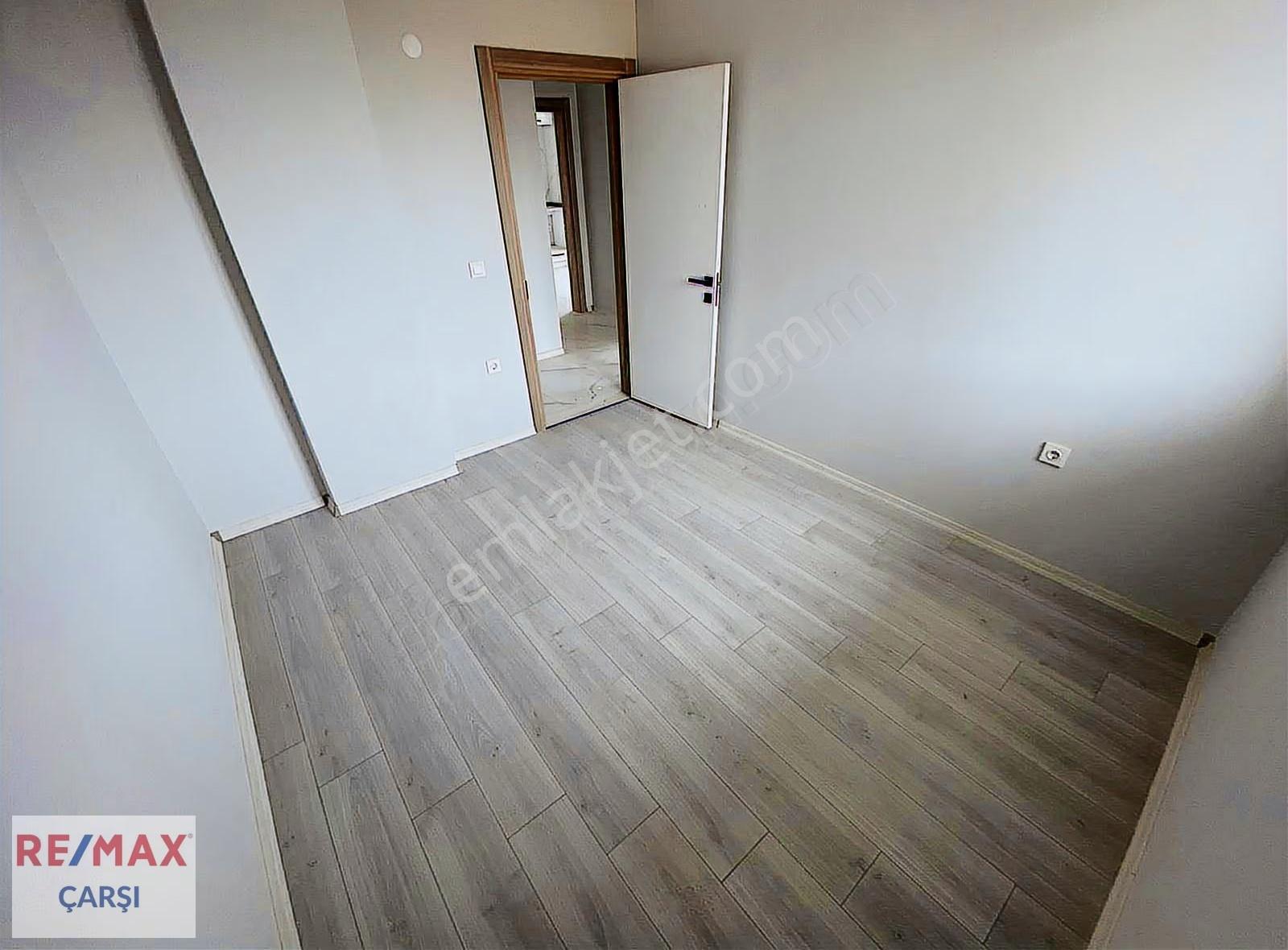 Sıfır 2+1 Asansörlü Arakat Kıralık Daıre - Görsel 4