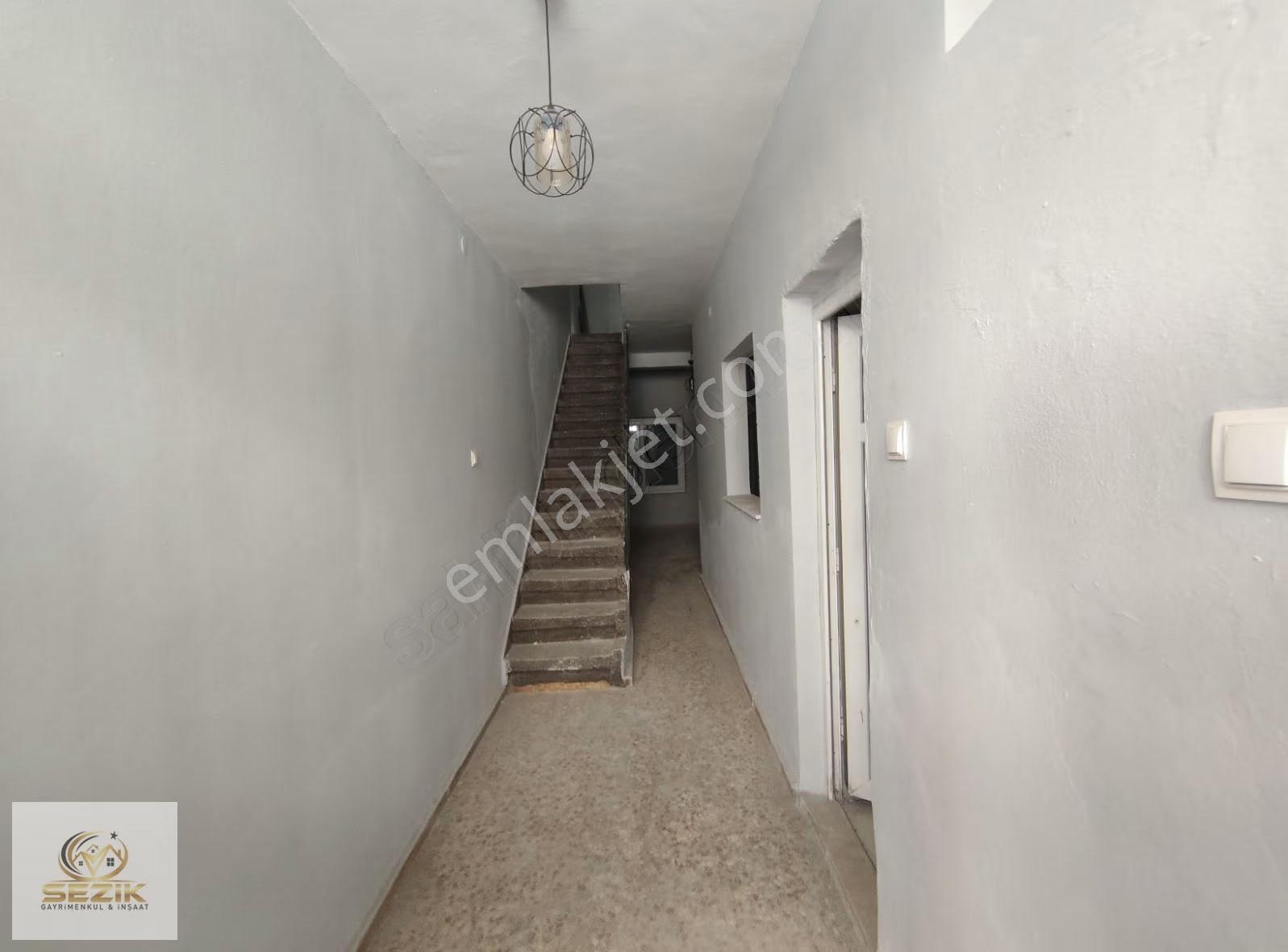 Havuzlubahçe De Saydam Caddesi Civarı 2+1 Dubleks Satılık Ev - Görsel 8