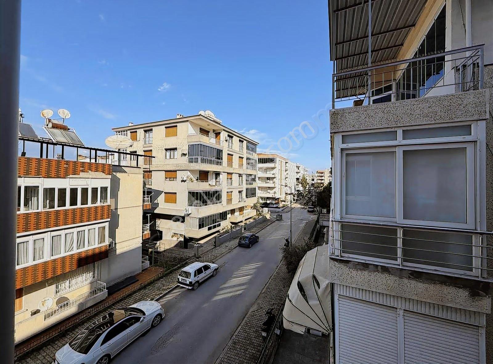 Pek Emlaktan İstasyon Karşısı Sokağında Arakat 4+1 Satılık Daire - Görsel 27