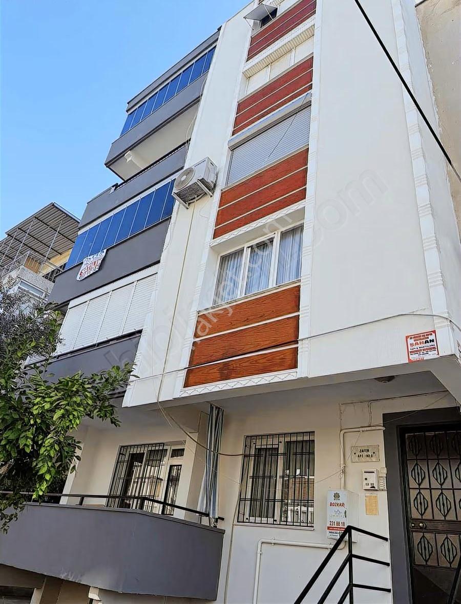 Pek Emlaktan İstasyon Karşısı Sokağında Arakat 4+1 Satılık Daire - Görsel 9