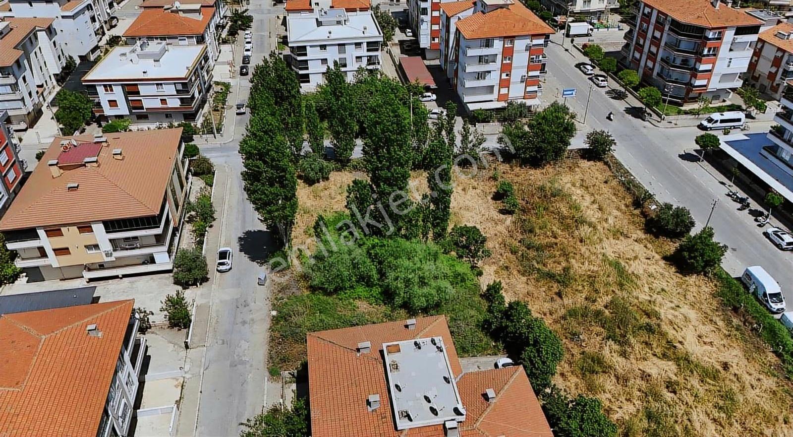Pek Emlaktan Atatürk Mah 637 M2 3 Kat İmarlı Satılık Köşe Arsa - Görsel 12