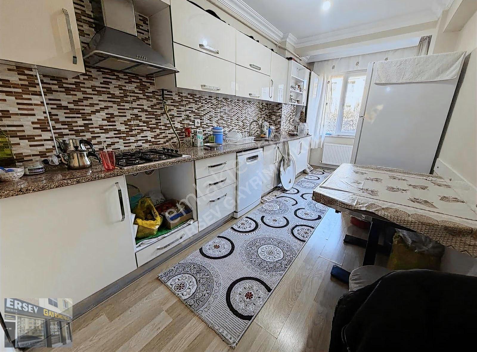 Çamlıca'da Kapalı Pazar Yakını 2+1 Satılık Daire 105m² - Görsel 14