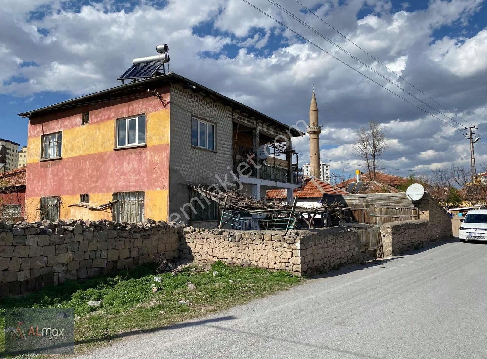 Y.beyazıt Mah.satılık Yatırımlık Müstakil Ev Ve Arsası - Görsel 2