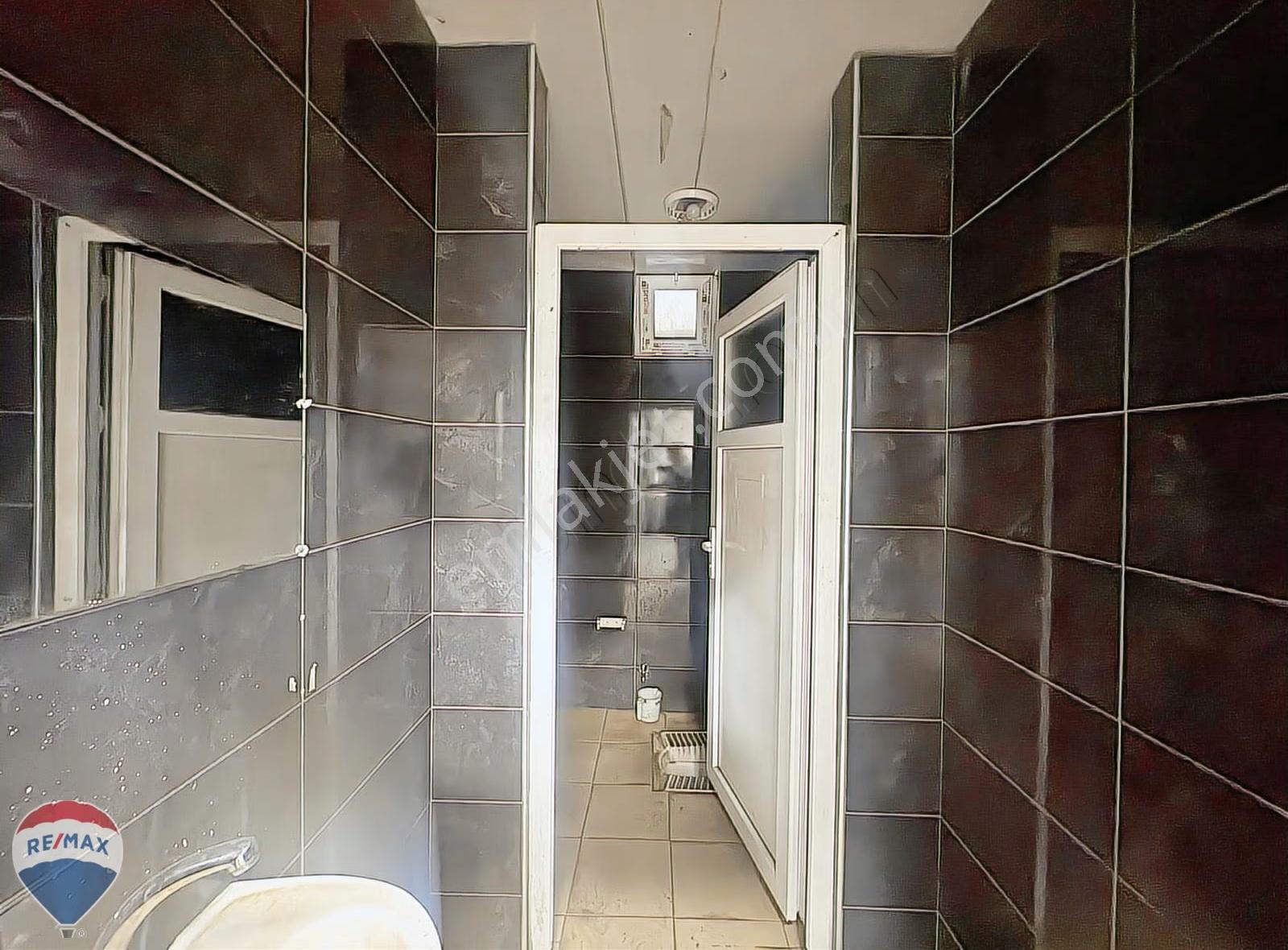 Remax Mavi'den Yüksek Kullanımlı Ruhsatlı Temiz Dükkan - Görsel 11