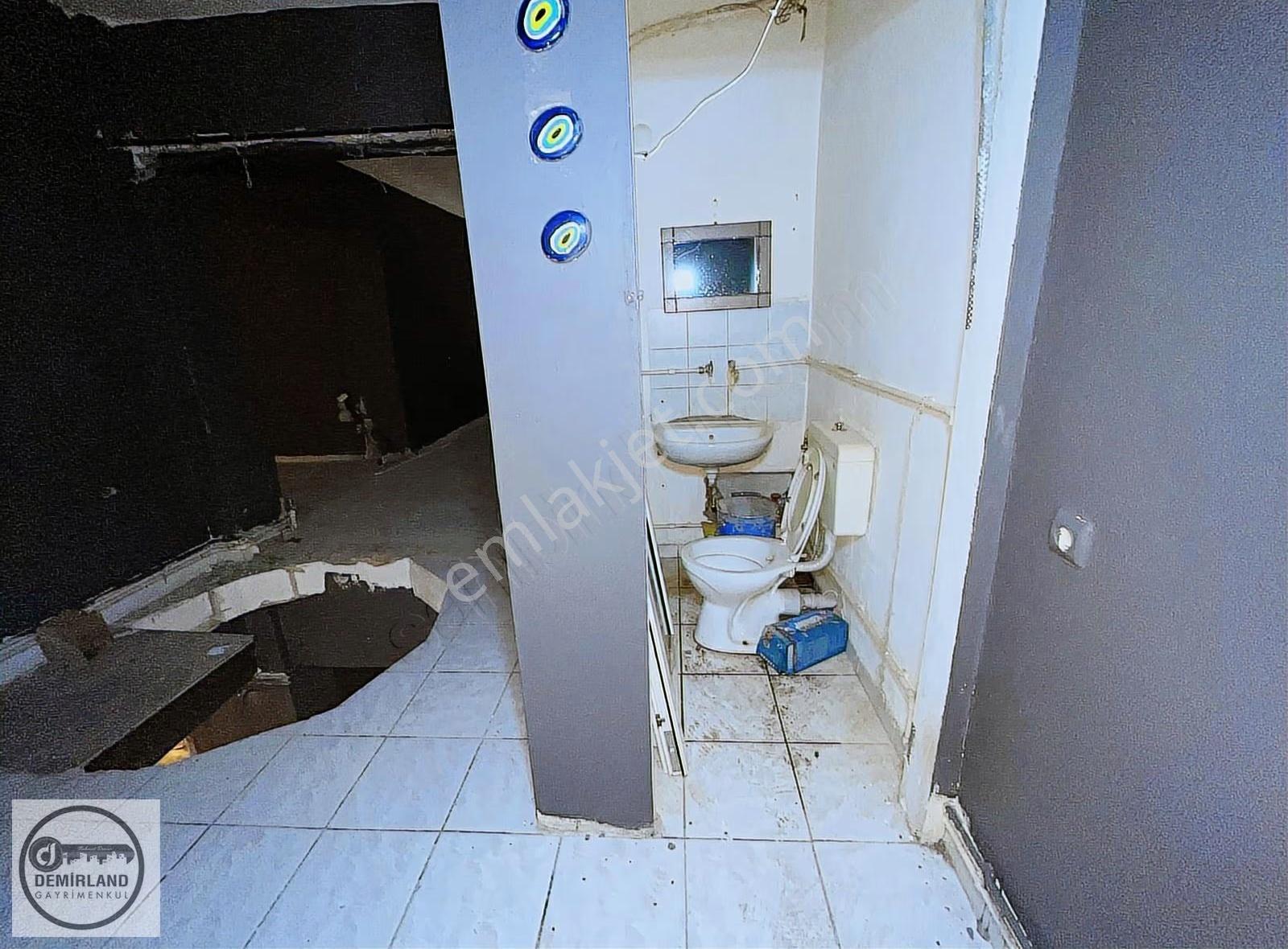Demirland'dan Satılık 1. Çiniciler Çarşısında Giriş Mağaza - Görsel 18