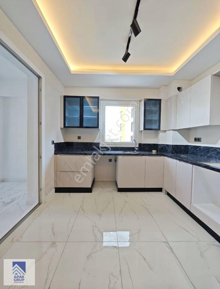 Apak |ersu Hisar Projesi 3 Cepheli Sıfır Cam Balkon Eksiksiz 3+1 - Görsel 5