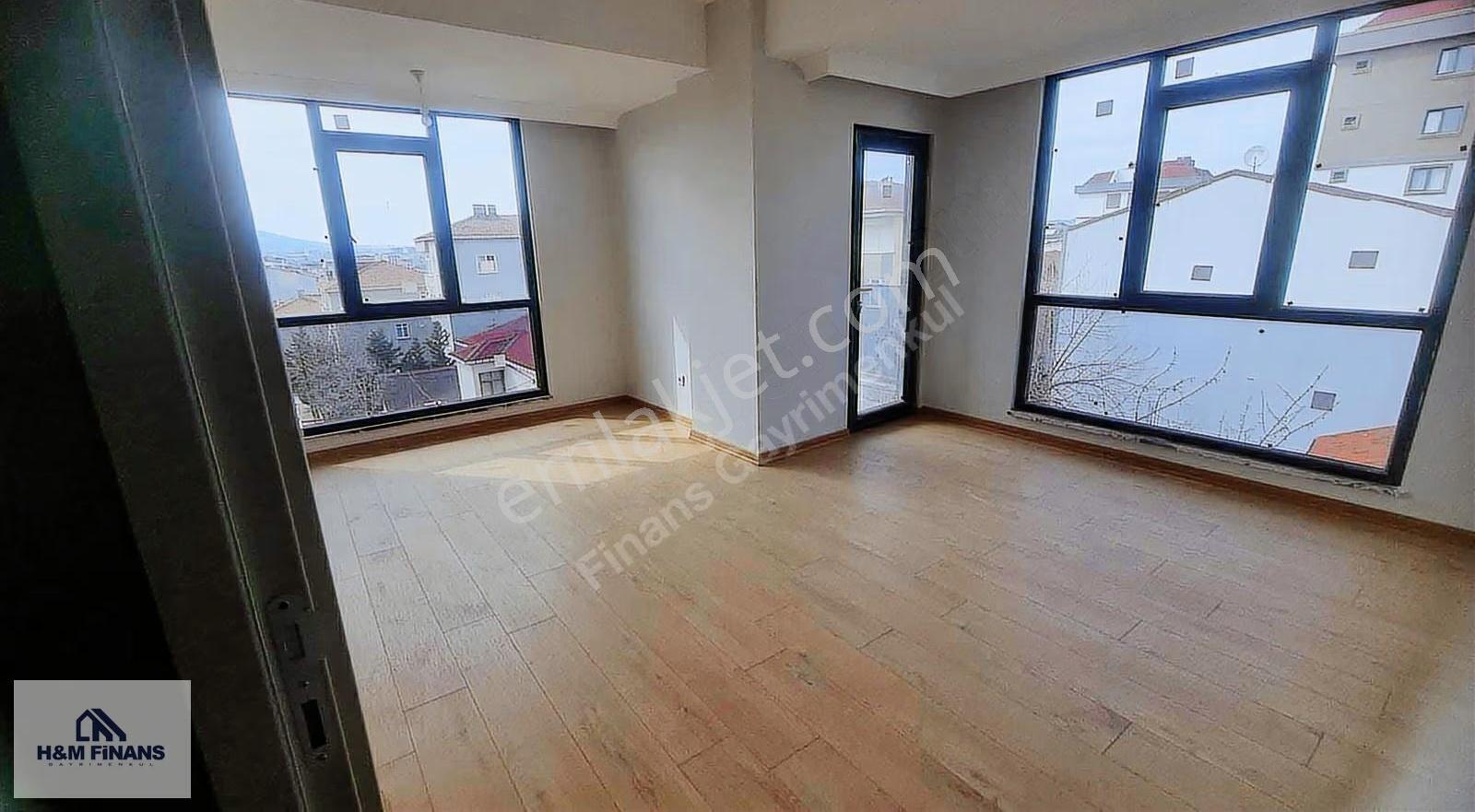 Sultanbeyli Battalgazi Mahallesi 4+1 Satılık Dubleks Daire - Görsel 2