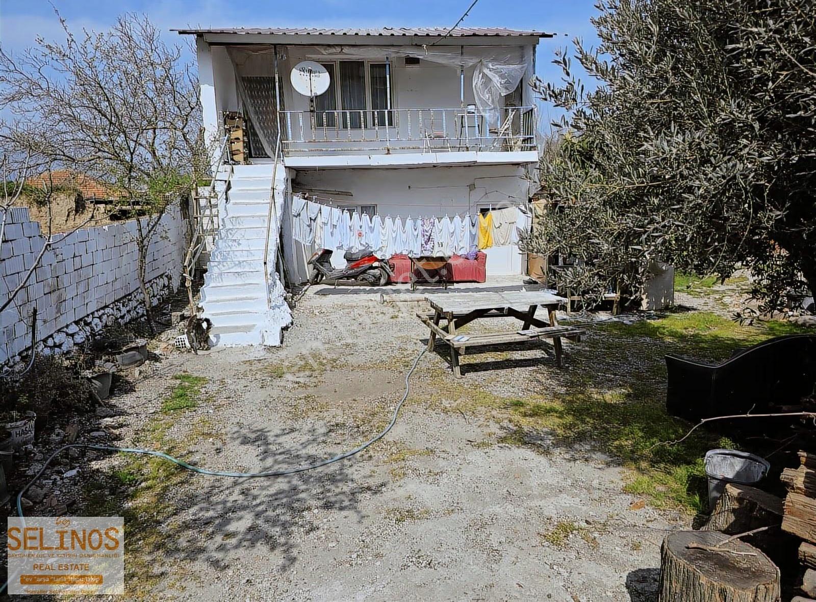 Bergama Sindel Müstakil 2 Katlı Köy Evi - Görsel 5