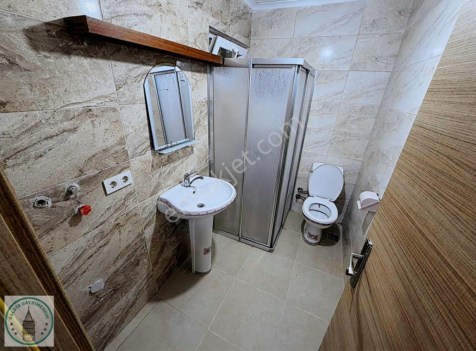 Galata,dan Söke Konak Mah,de 108 M² 3+1 Müstakil 2 Katlı Ev - Görsel 20