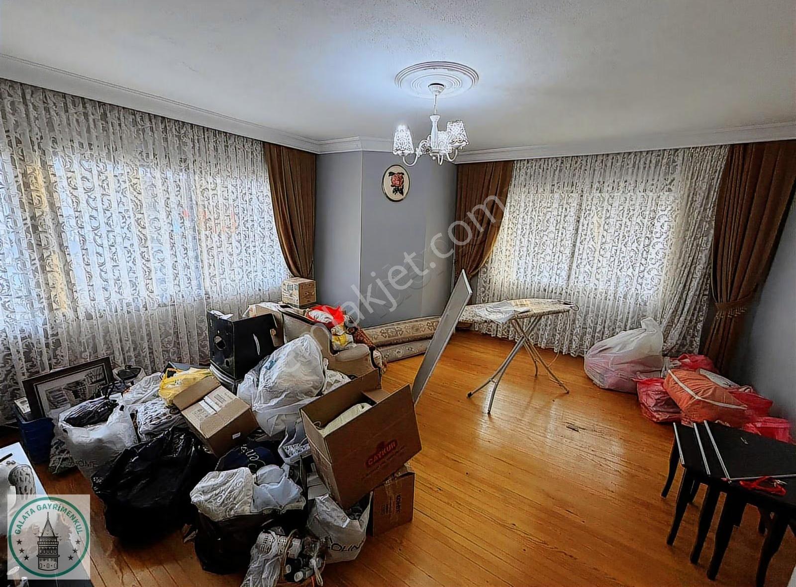 Galata,dan Söke Yenicami Mah,de 130 M² 3+1 Satılık Daire - Görsel 8