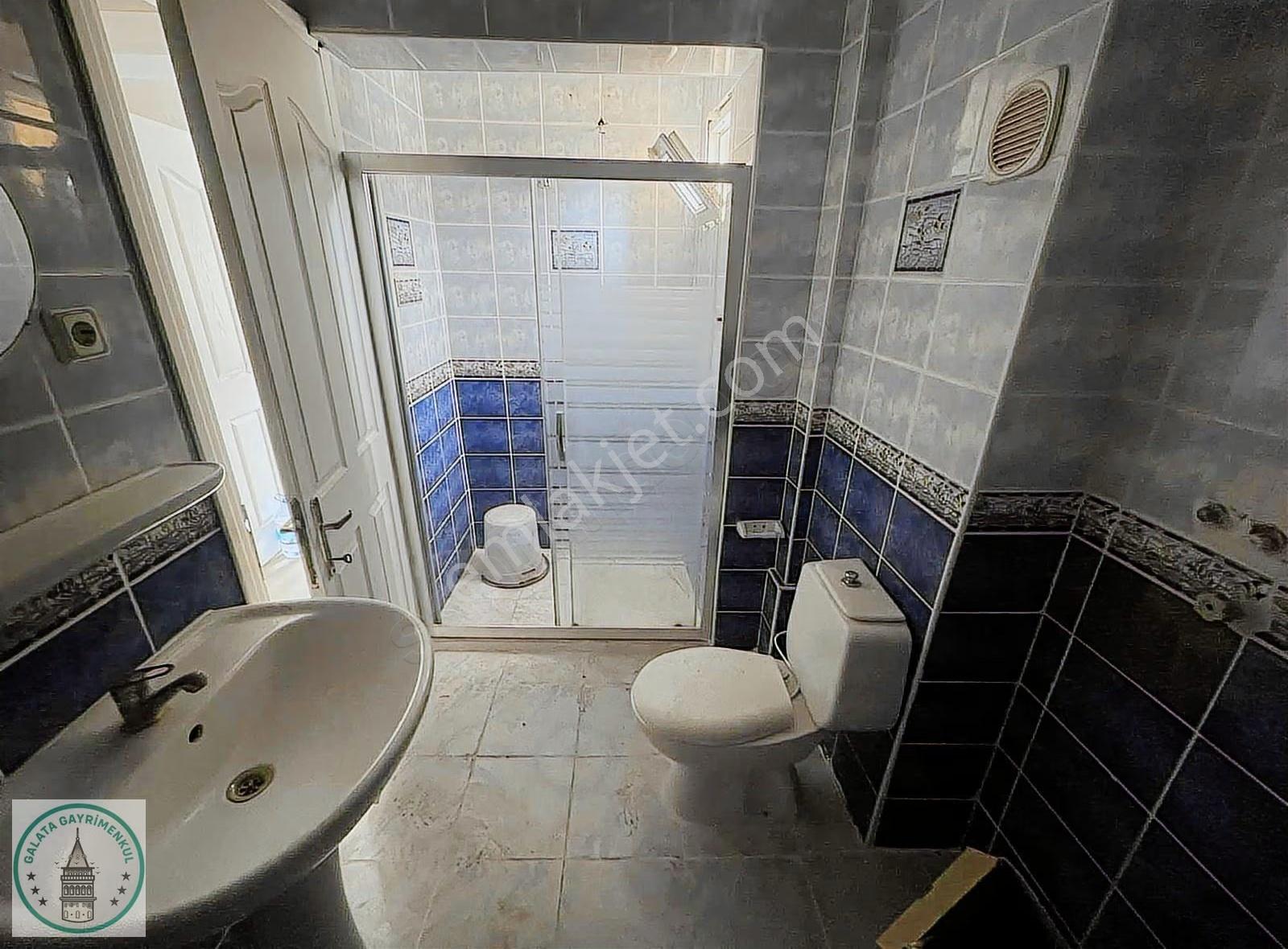 Galata'dan Kısa Süreliğine Site İçerisinde 3+1 Satılık Daire - Görsel 13