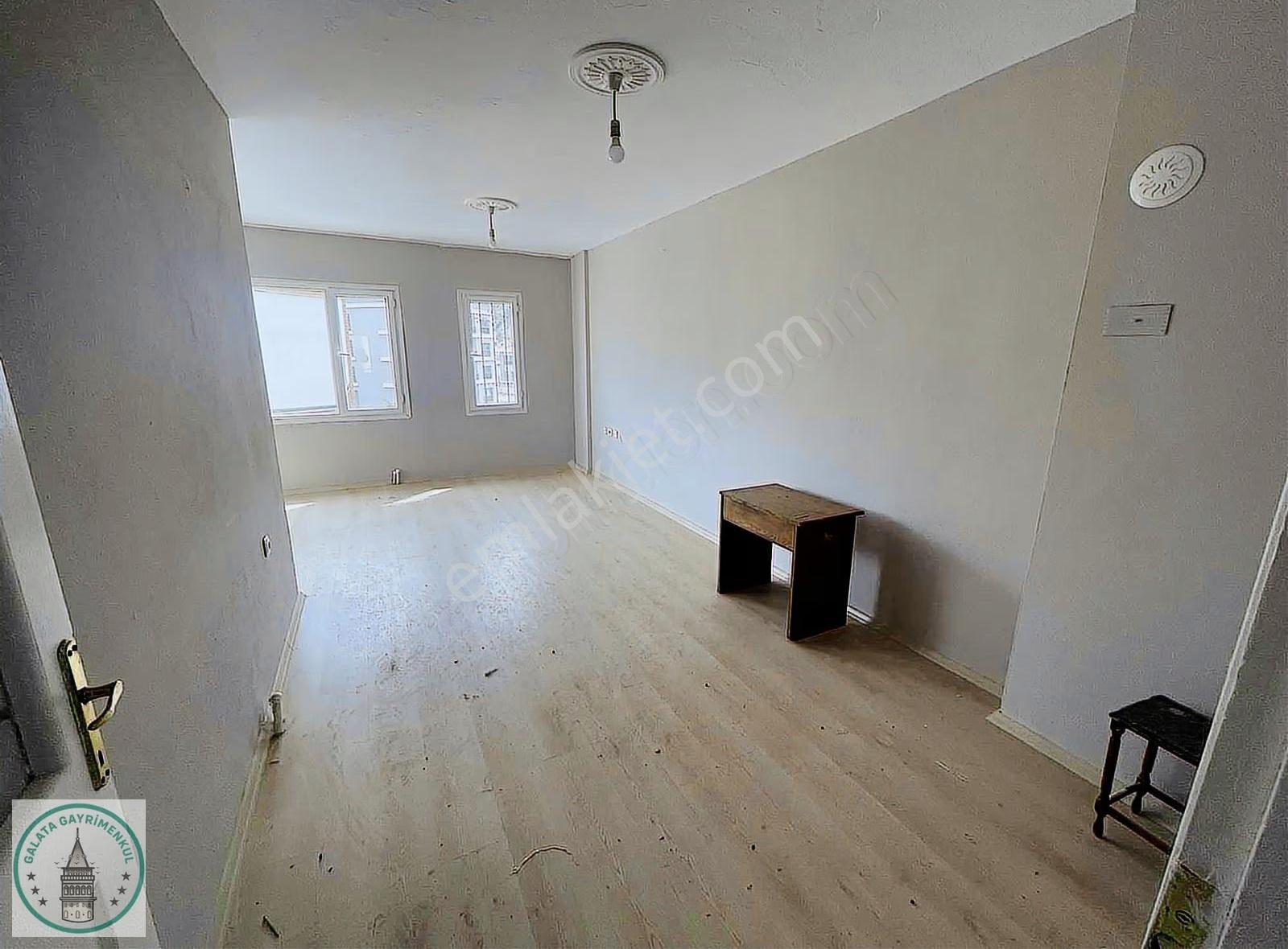 Galata'dan Kısa Süreliğine Site İçerisinde 3+1 Satılık Daire - Görsel 21