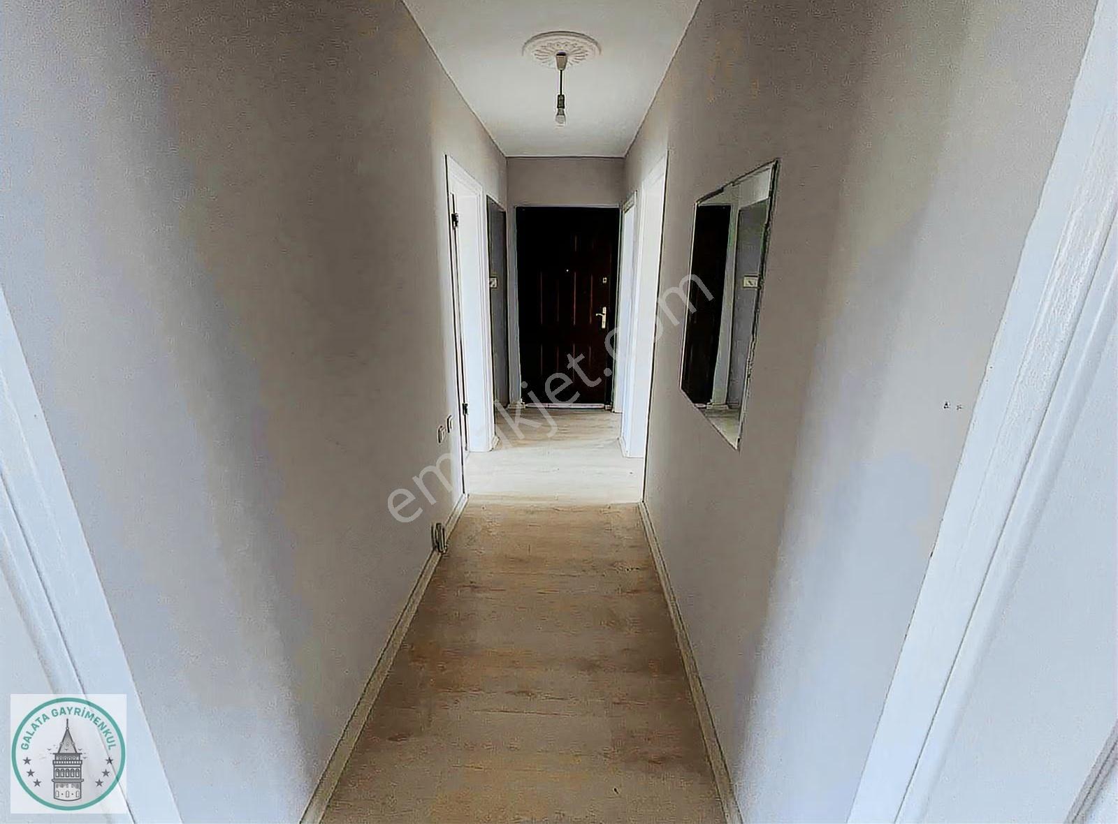 Galata'dan Kısa Süreliğine Site İçerisinde 3+1 Satılık Daire - Görsel 18