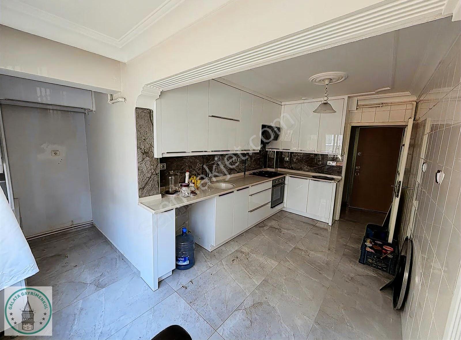 Galata.dan Söke Atatürk Mah,de 135 M² 3+1 Satılık Daire - Görsel 3