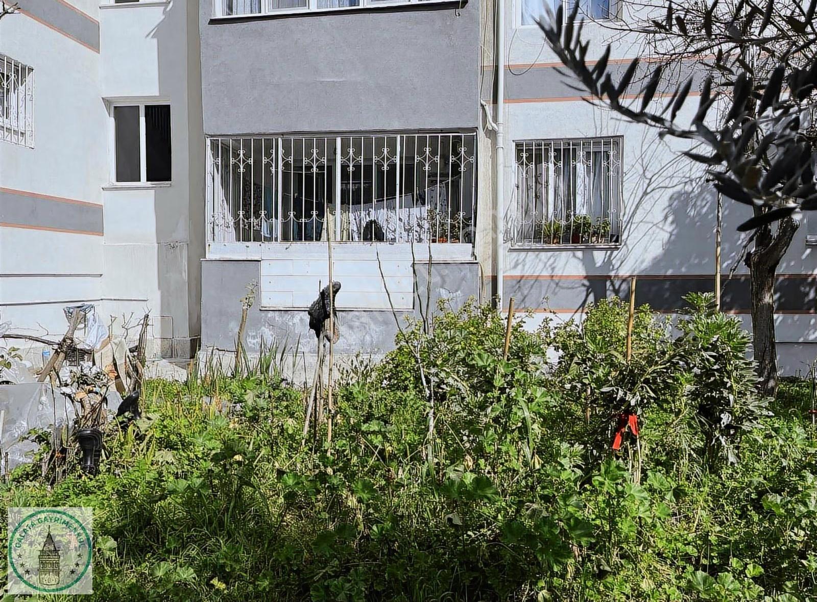 Galata'dan Yenikent Mahallesinde 3+1 Satılık Daire - Görsel 5