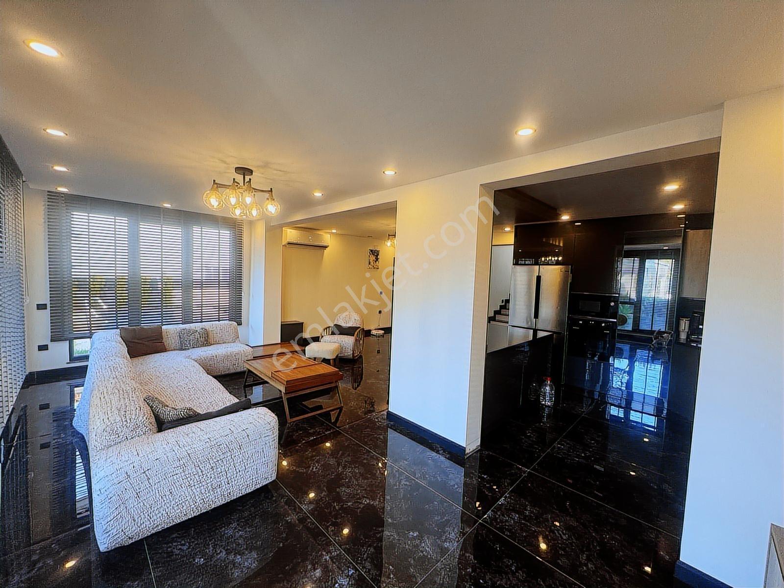 Bulut Emlaktan İncesu'da Denize 150m Ultra Lüks Villa - Görsel 31