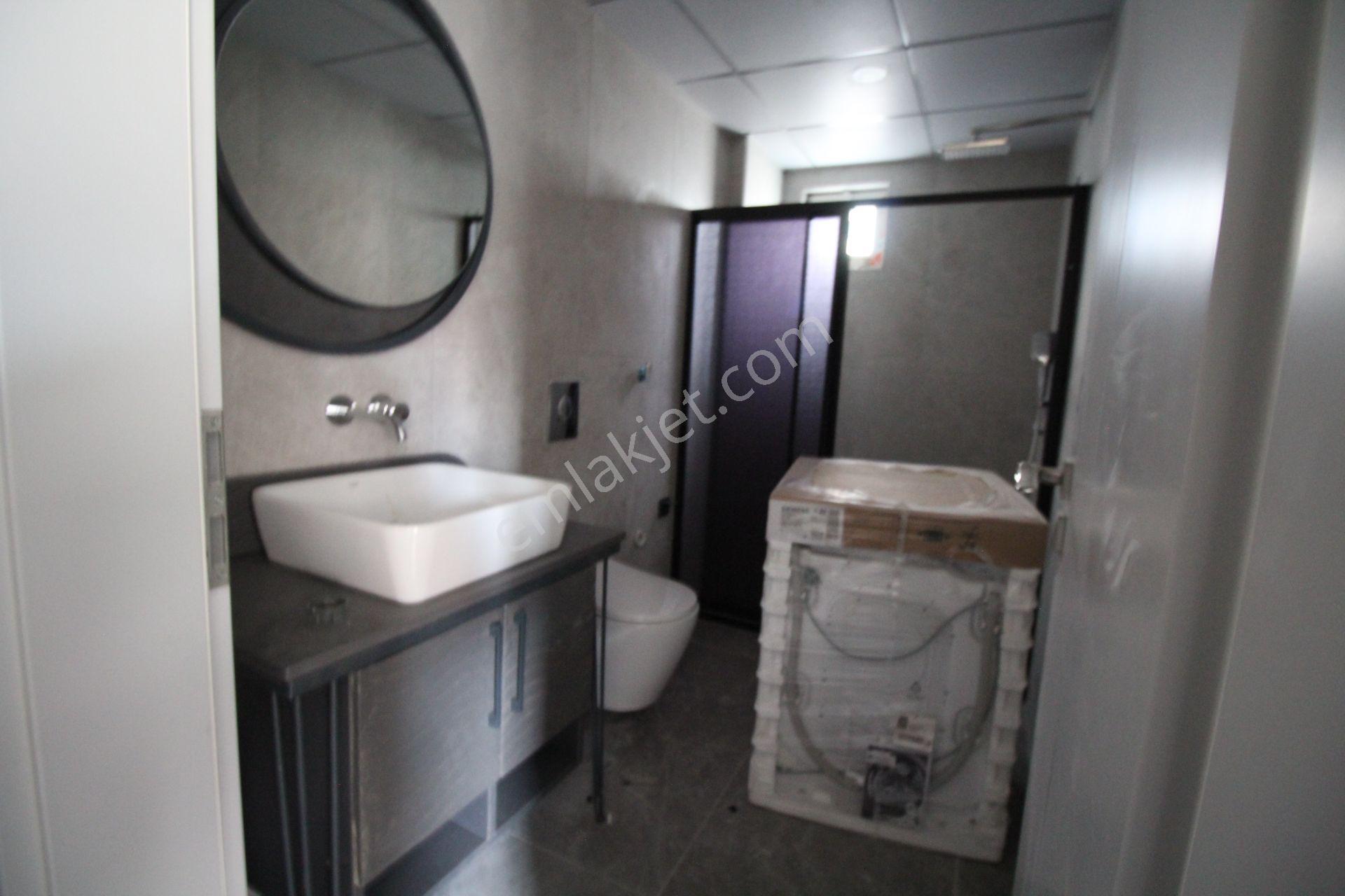 Aksaray Sanayi Mahallesinde Satılık Sıfır 1+1 Eşyalı Satılık - Görsel 24