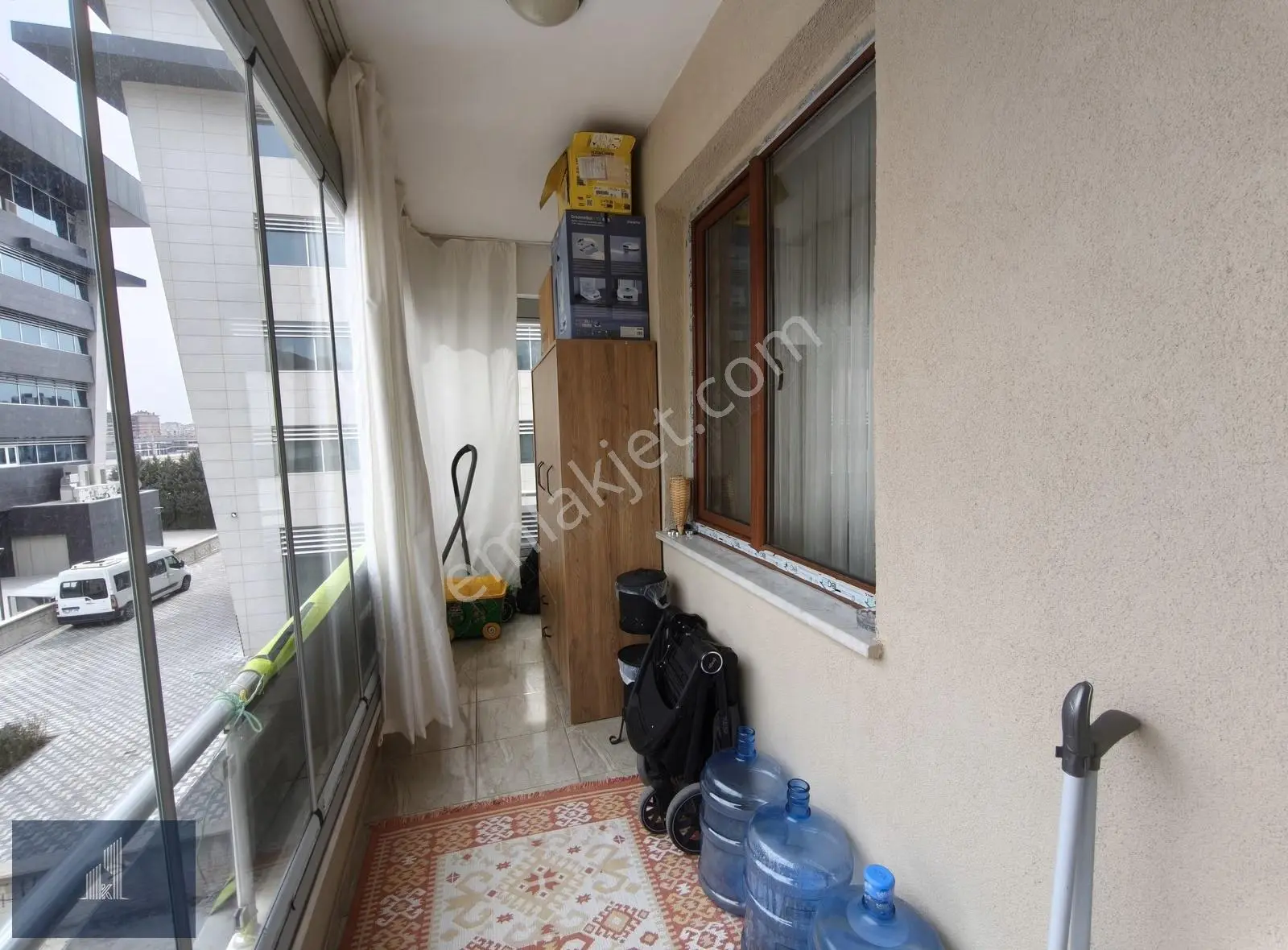 Kadir Dikici'den İstanbul Caddesi Üzeri Kiralık 3+1 Daire - Görsel 2