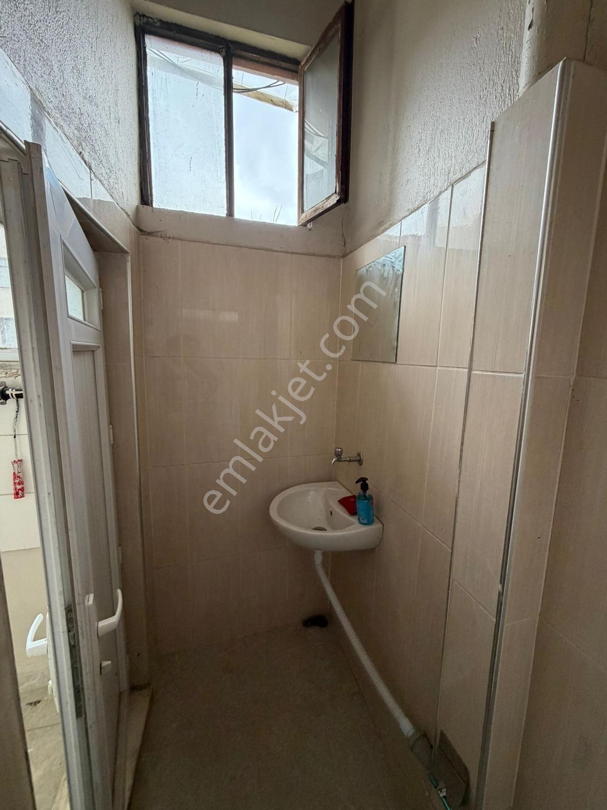 Kolçan Emlaktan Çelebi Hastane Yanı 300m2 Kiralık Dükkan Fırsatı - Görsel 2