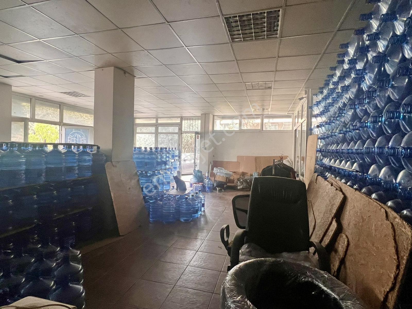 Buca'da Devren Kiralık Damacana Su Bayii 5000+ Satış Kapasiteli - Görsel 9