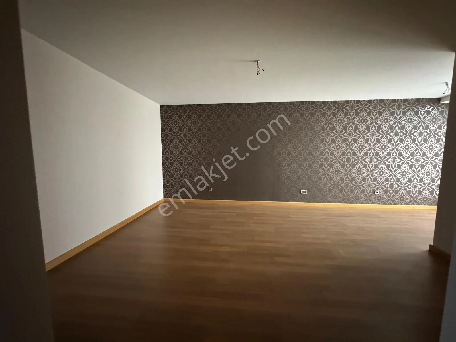 Beykent Hilal Konakları Deniz Manzaralı Vatandaşlığa Uygun 4+1 - Görsel 20