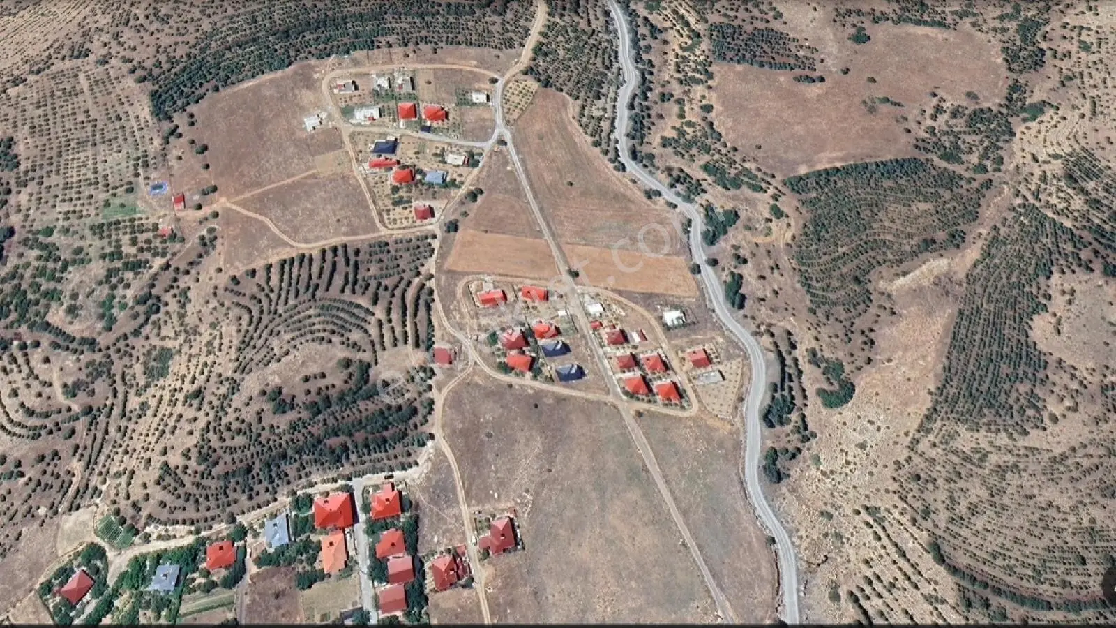 Ulukışla Gümüş Köyü Yaylasında 500m2 Satılık İmarlı Arsalar - Görsel 4