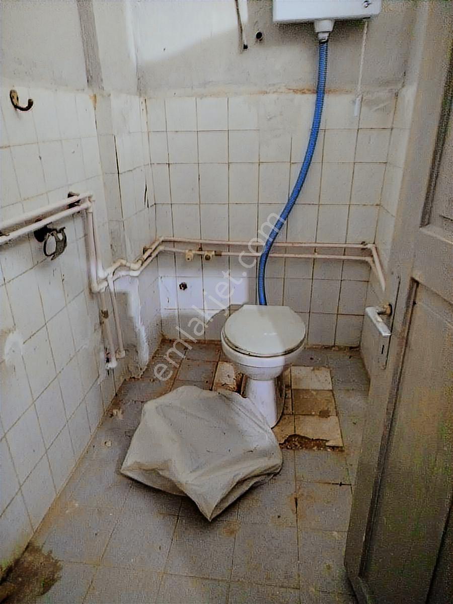 Buca Adatepe 120 Mk Giriş Öğr Bölgesi Cafe Büro İşyeri Kiralık - Görsel 8