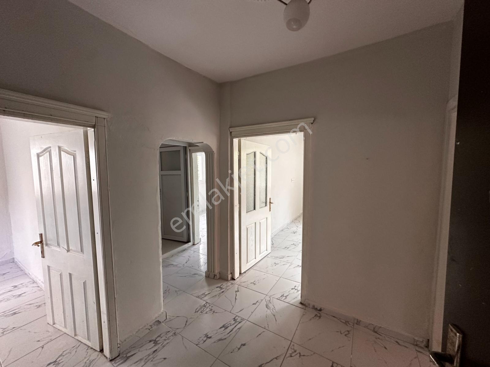 Altın Emlak Kiralıyor.gürselpaşa Da Bahçeli Müstakil 2+1 - Görsel 3