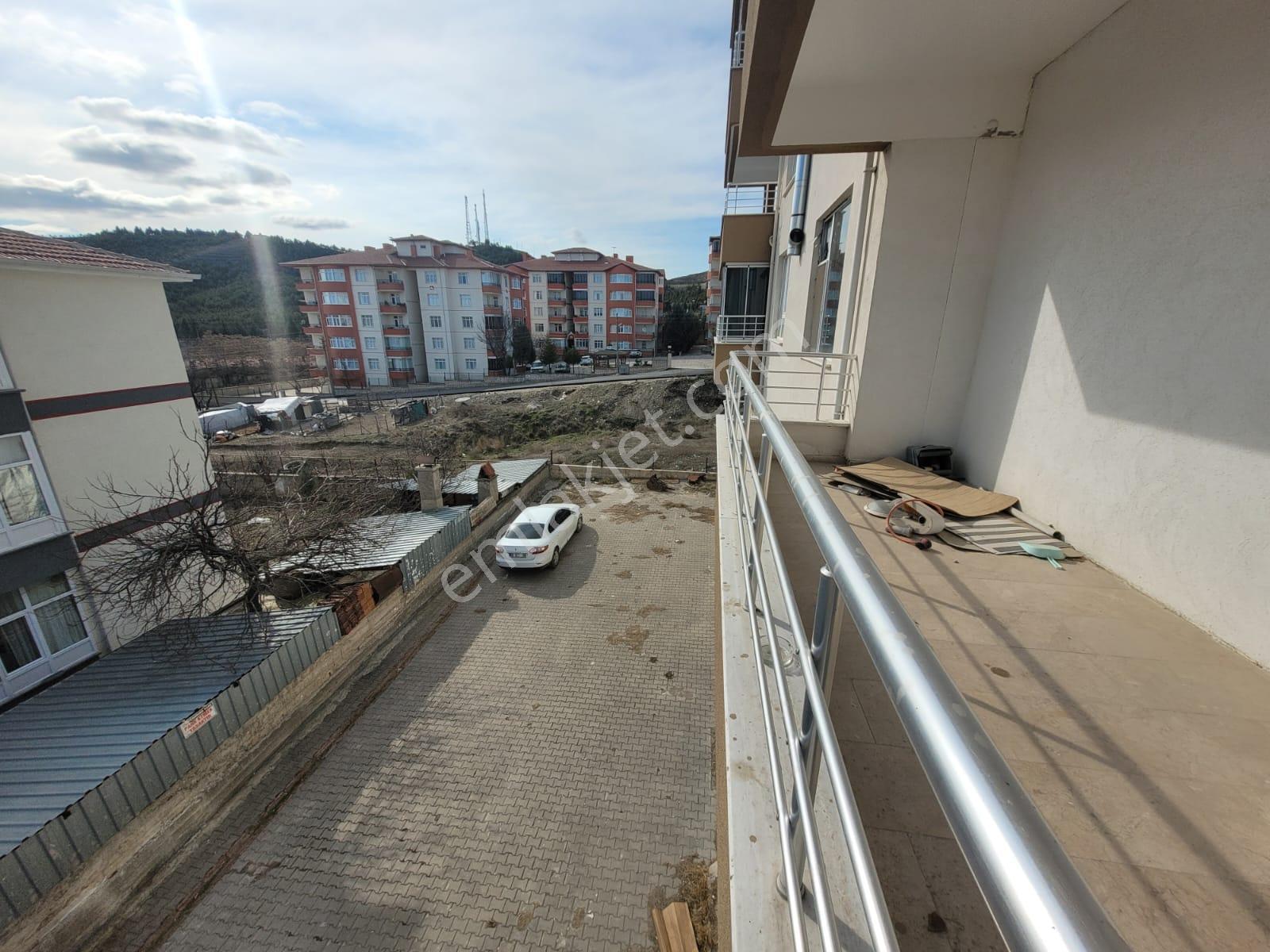 İpekyolundan Akyazı Yol Kenarı 340 M2 Kiracılı Satılık İşyeri - Görsel 15