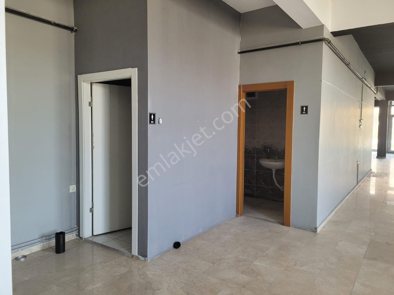 İpekyolundan Akyazı Yol Kenarı 340 M2 Kiracılı Satılık İşyeri - Görsel 25