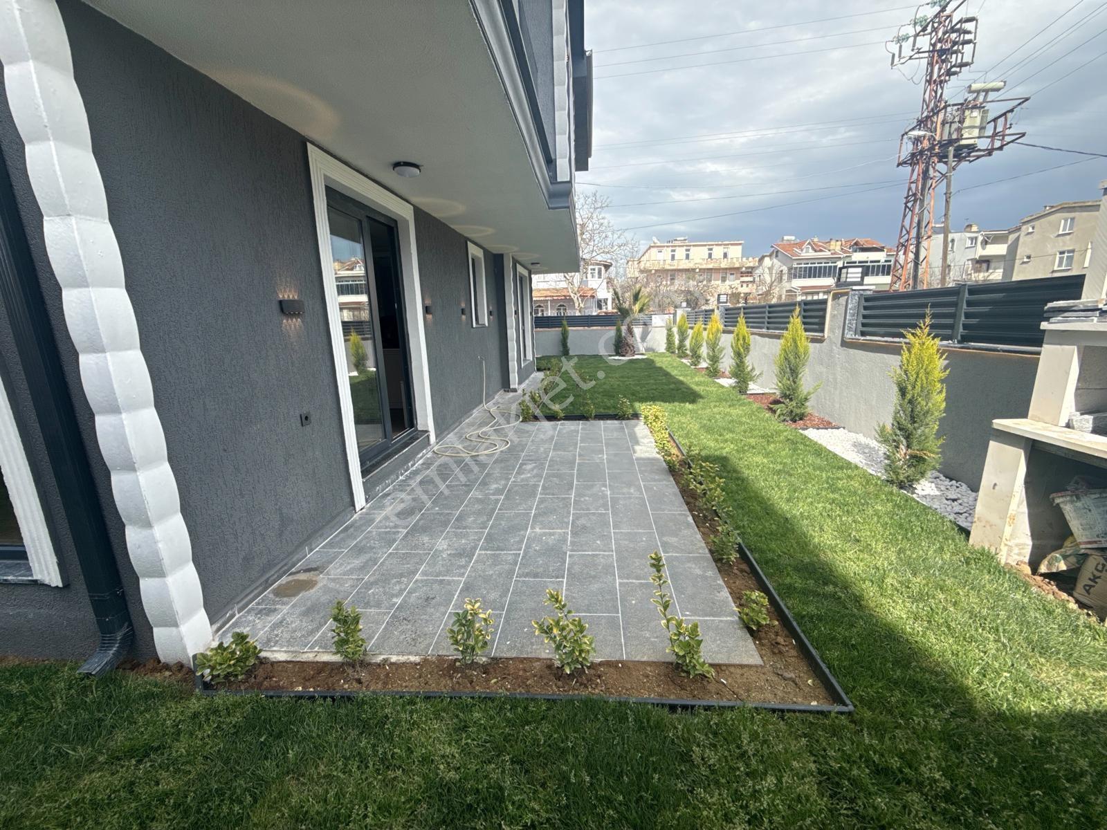 Marmara Ereğlisi Yeniçiftlik'te Müstakil Köşe Başı Lüks Villa - Görsel 11