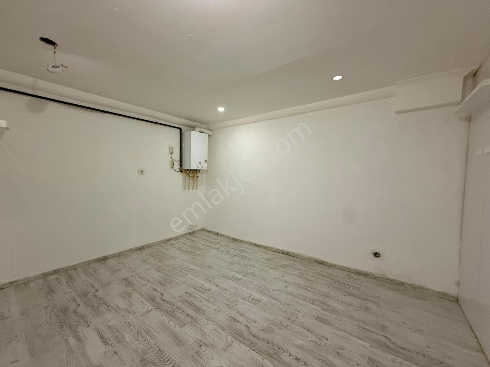 Aşağı Eğlence Mercimek Sokak'da 80m2 Her İşe Uygun Yapılı Dükkan - Görsel 5