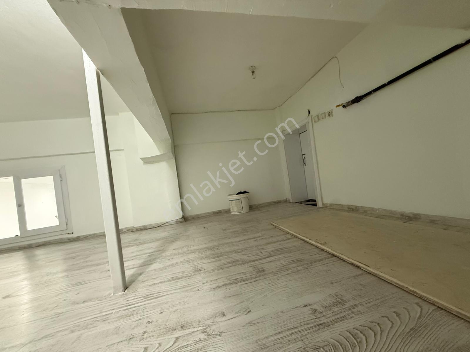 Aşağı Eğlence Mercimek Sokak'da 80m2 Her İşe Uygun Yapılı Dükkan - Görsel 12