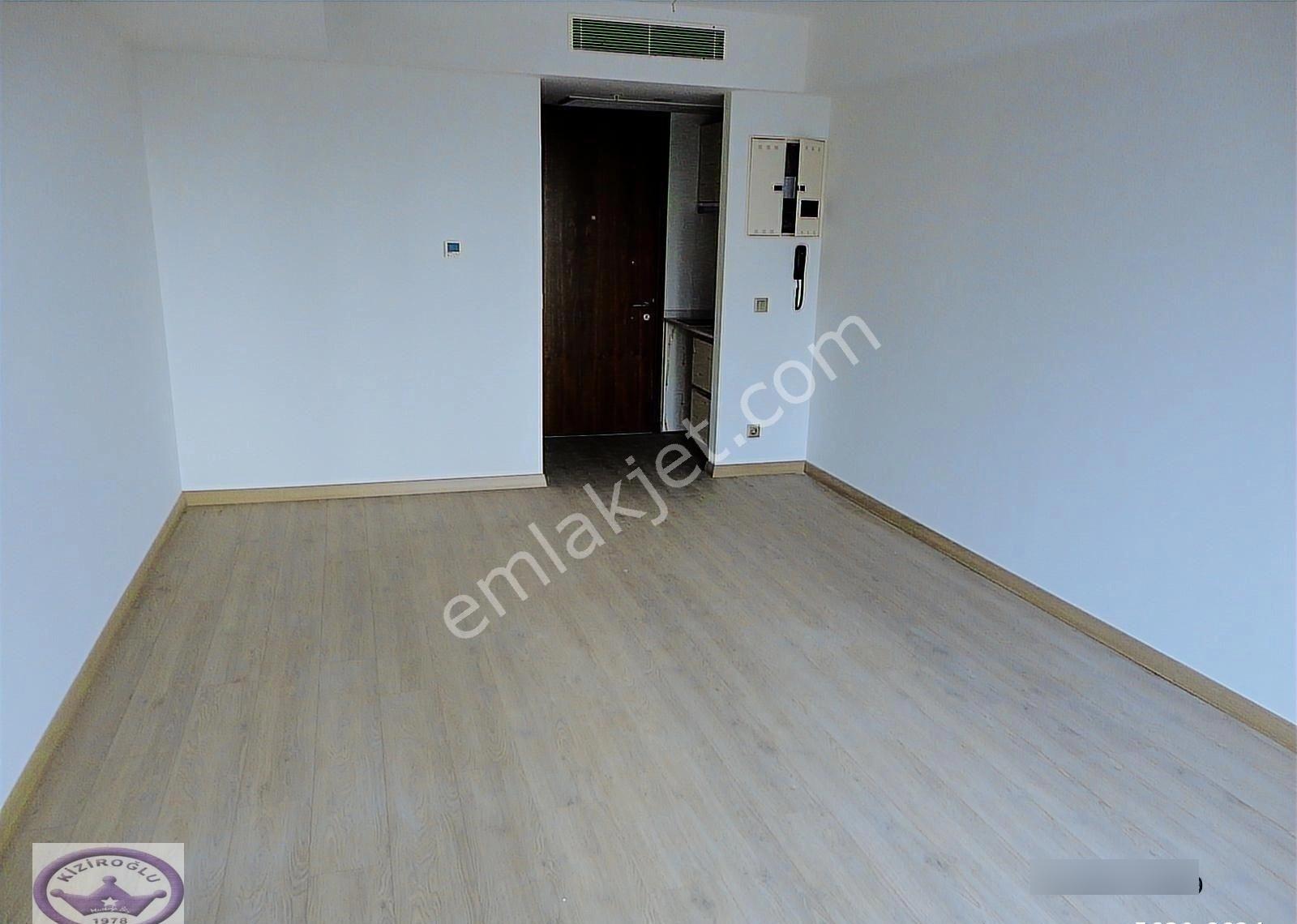 Kartal Helis Kiralık Ofis E5 Cepheli Deniz Görür Balkonlu Ofis - Görsel 20