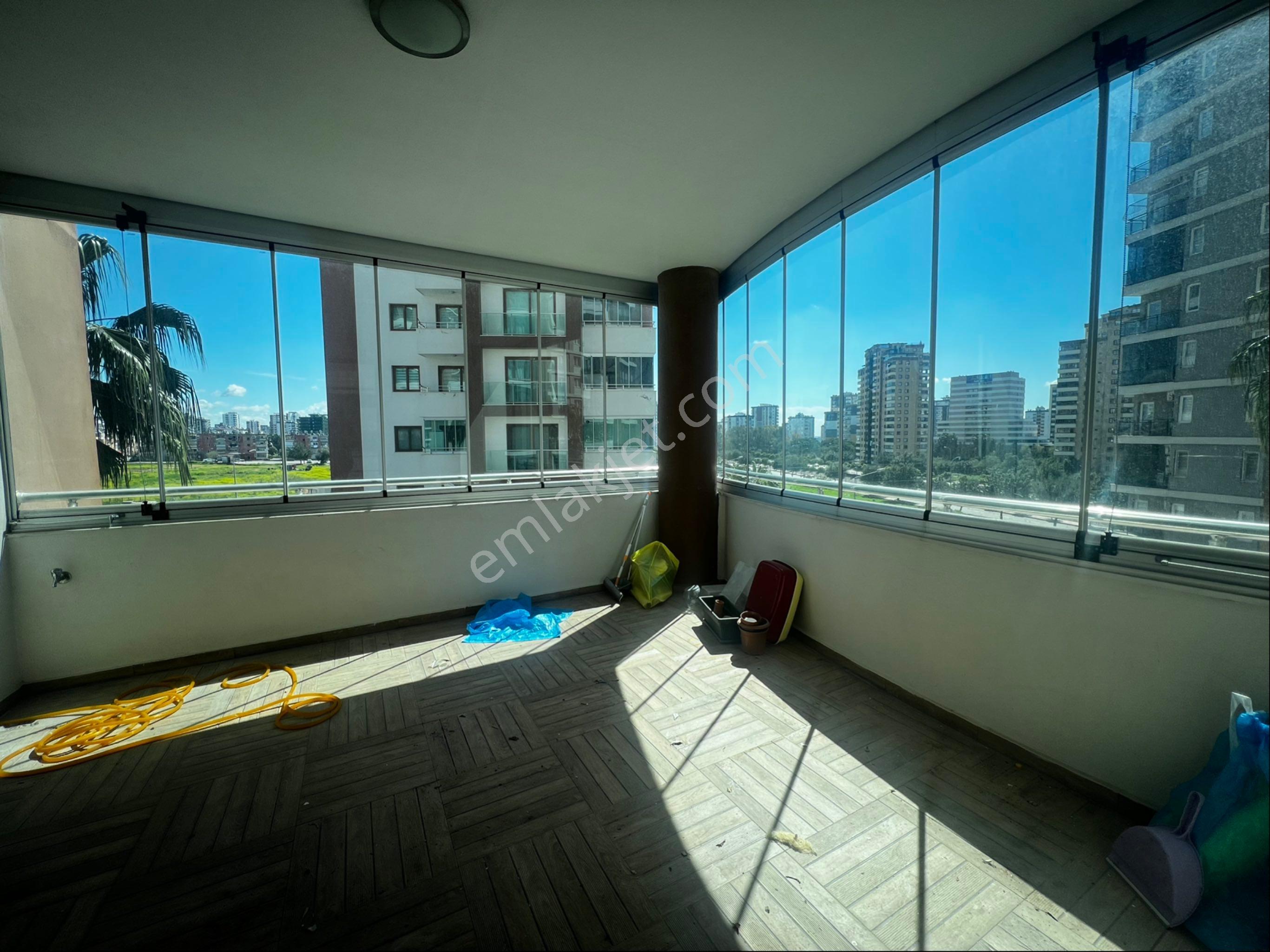 Yeşil Fırın Civ Site İçi Havuz Güv.k.otopark 4+1 Ç.banyo G.odalı +kiler Ultra Lüx - Görsel 7