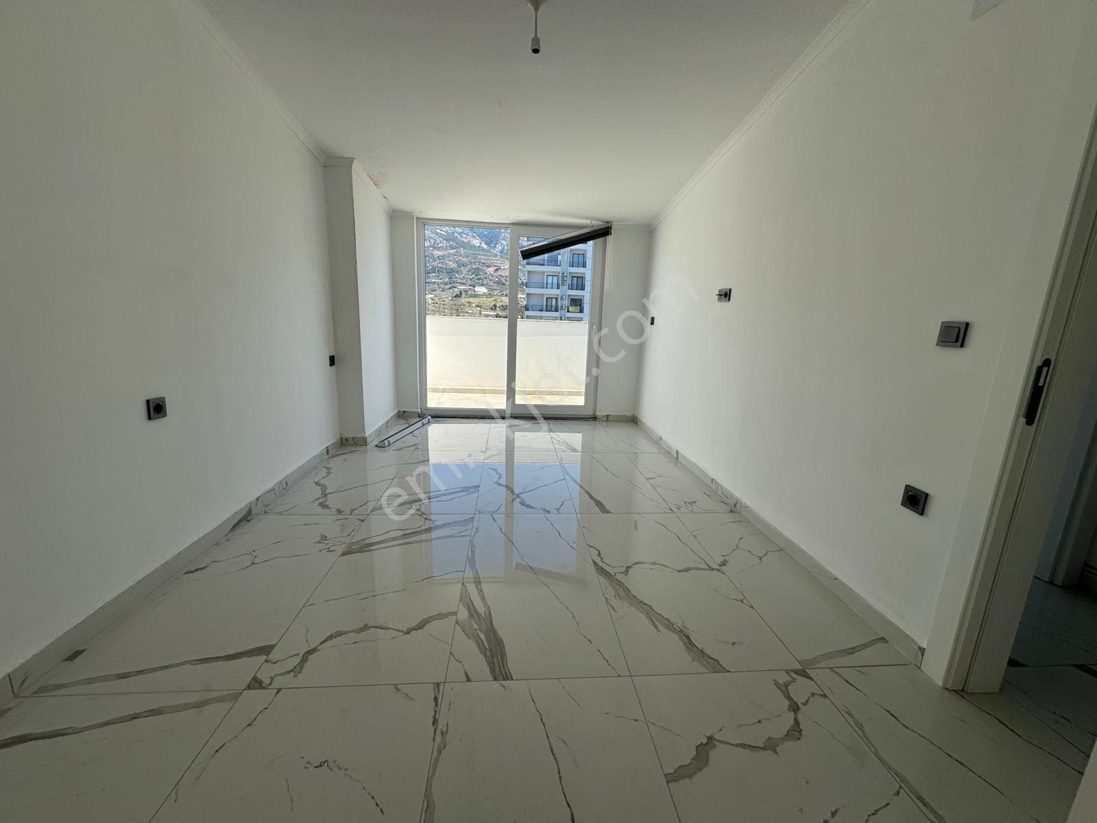 Alanya Mahmutlar 2+1 Dubleks 110 M2 Lüks Aktiviteli Denize 700 M - Görsel 26