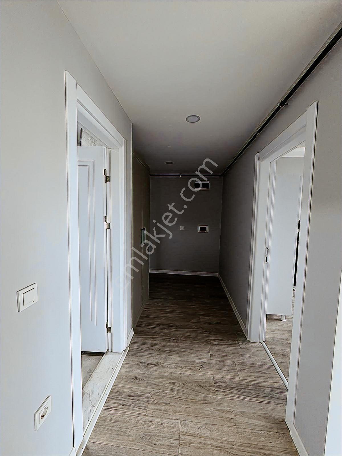 Tekirdağ Çorlu Hürriyet Mahallesi Lüks Kiralık 1+1 Daire - Görsel 13