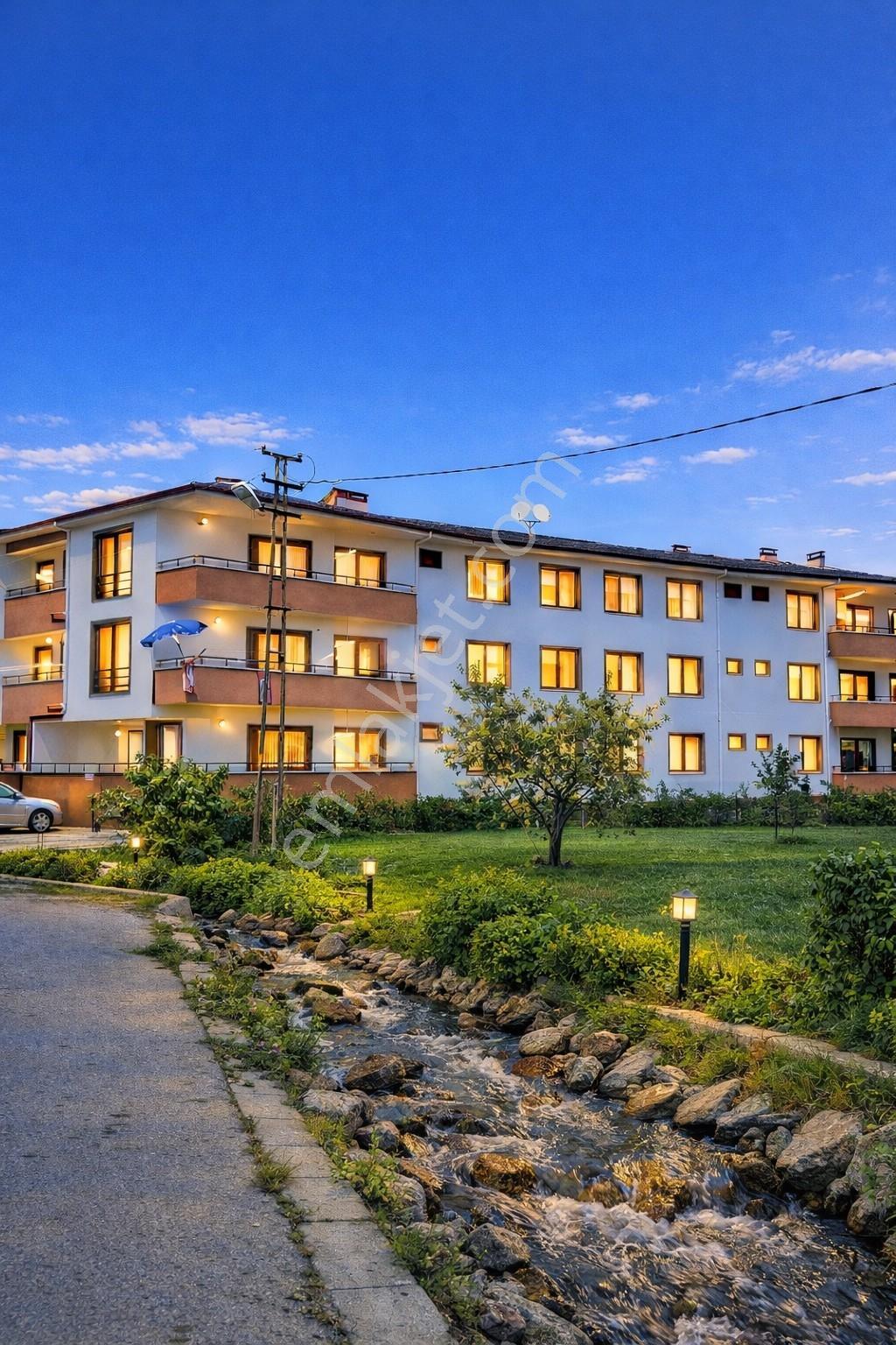 Öğretmen'den Beyköy Merkez,de Yeni Bina Ara Kat 3+1 145 M2