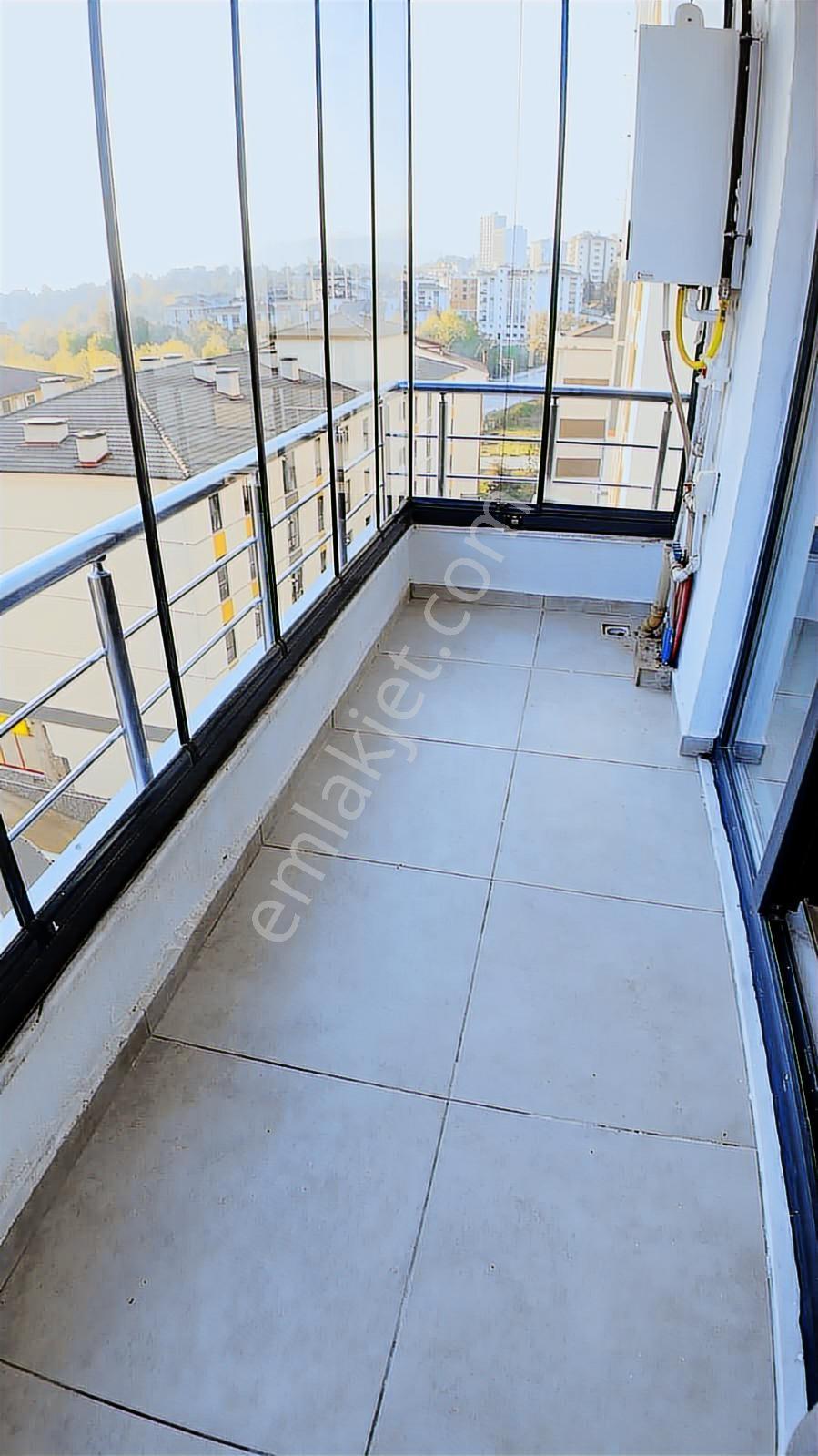 Öğretmen'den Zirve Tower'da Eşyalı Ara Kat Kiralık 1+1 - Görsel 9